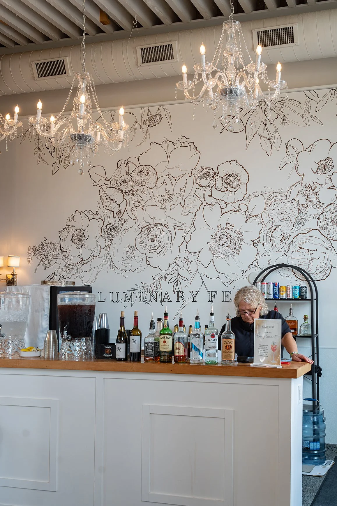 Luminary-Bar-web.jpg