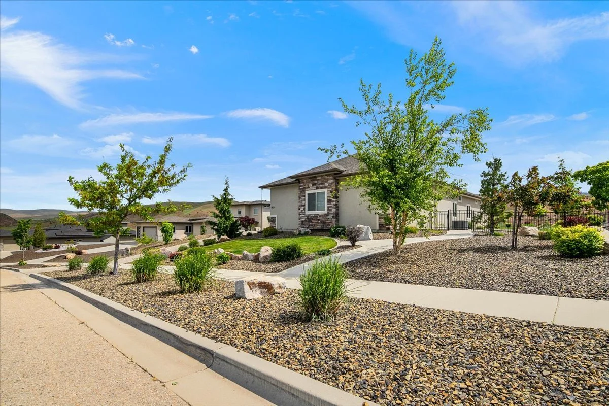 Moving to the Treasure Valley Without a Job Lined Up: Who's Actually Hiring in 2026