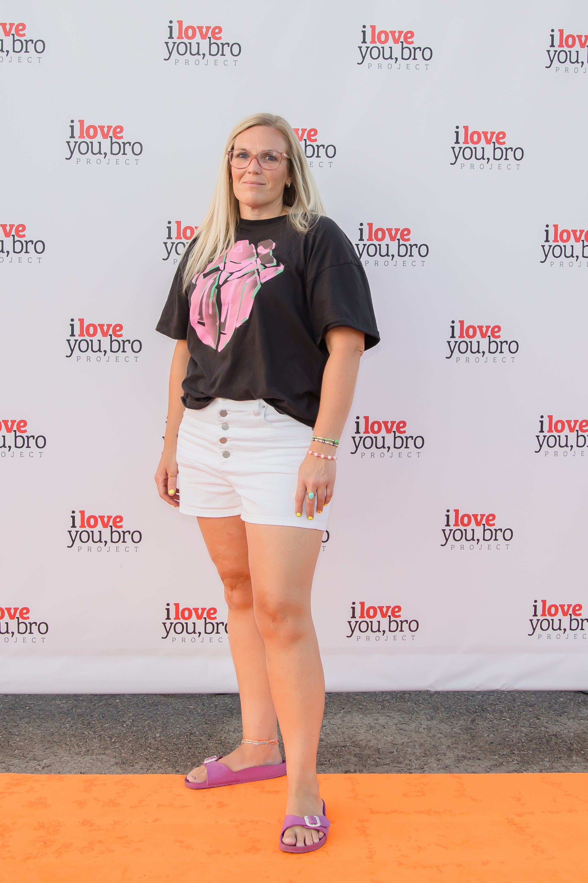ILYB_FireWalk_2025-51.jpeg