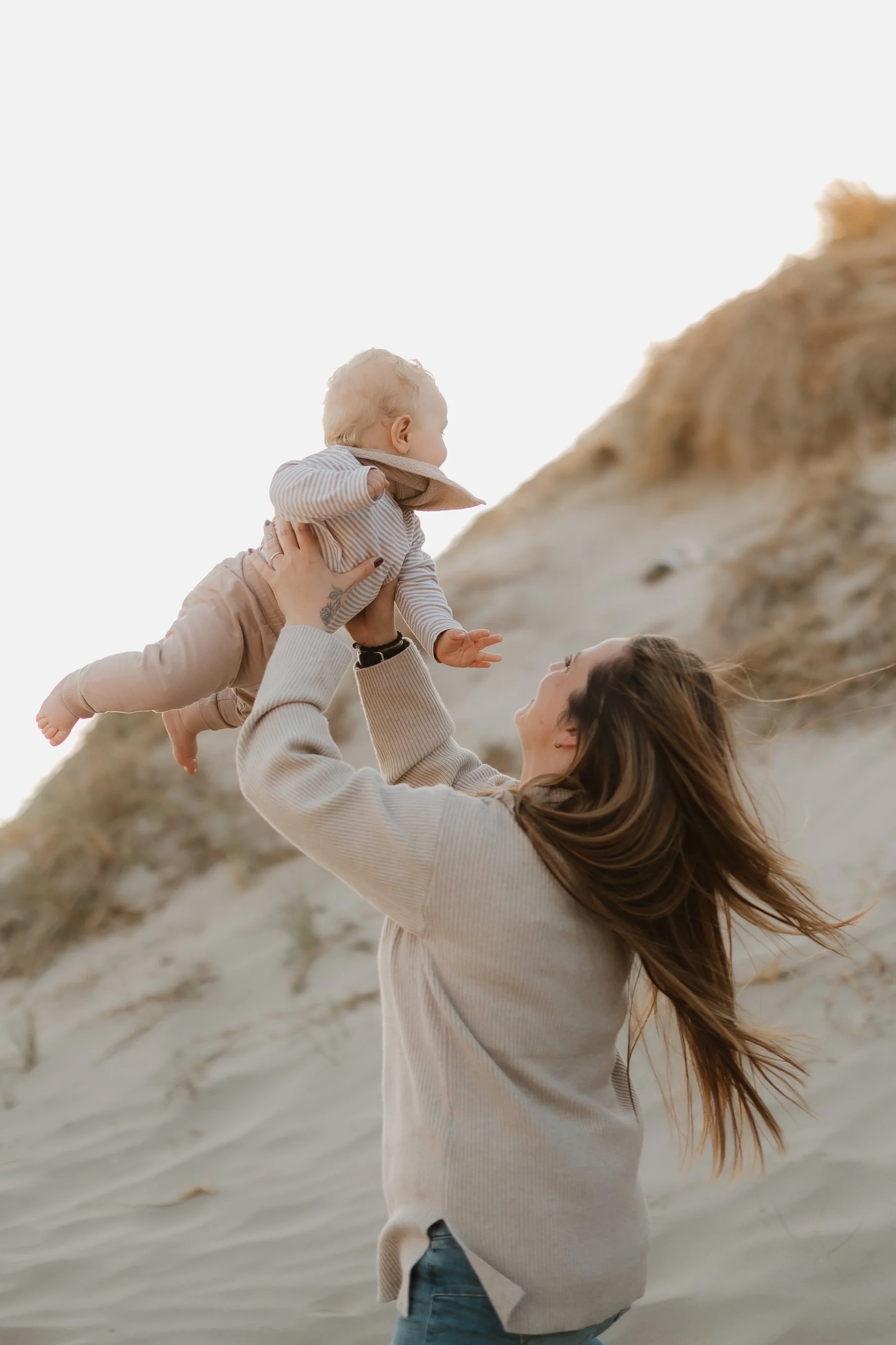 Familienfotos in den Dünen von Zandvoort in den Niederlanden