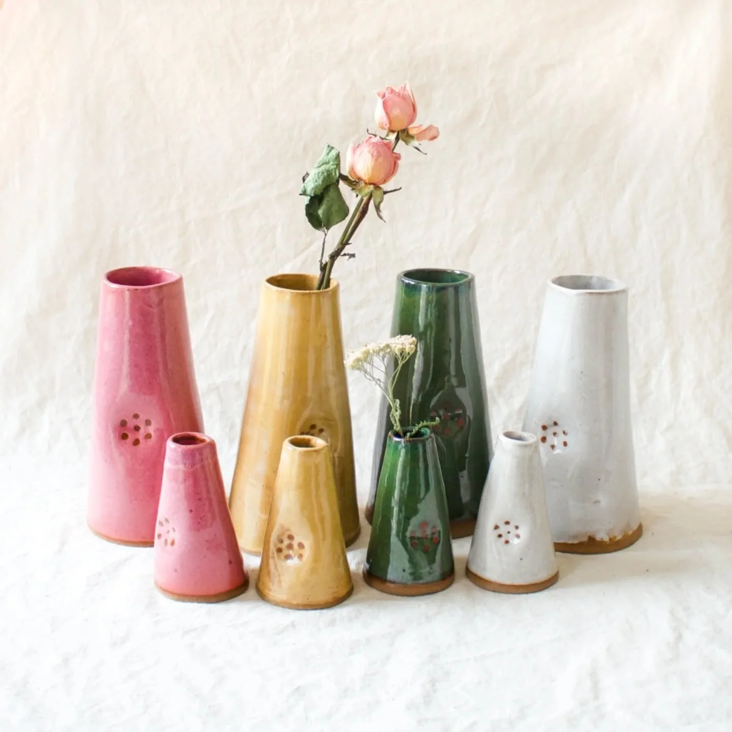 Here's the spring lineup!

I'll be doing a handful of markets this coming May, where you'll find these beautiful thumbprint vases along with some brand new items I've been working on 😈: 

&bull; May 2nd-3rd &bull; Maine Pottery Tour &bull; Dunbar &a
