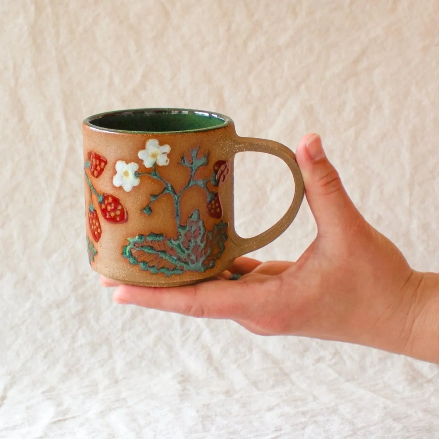 Please welcome the newest arrival of the Native Plant Series: Wild Strawberry. 🍓

A limited batch of these will be available at my upcoming markets:

&bull; May 9th &bull; Coveside In Bloom &bull; Coveside Coffee, 28 Vannah Ave, Portland, ME

&bull;