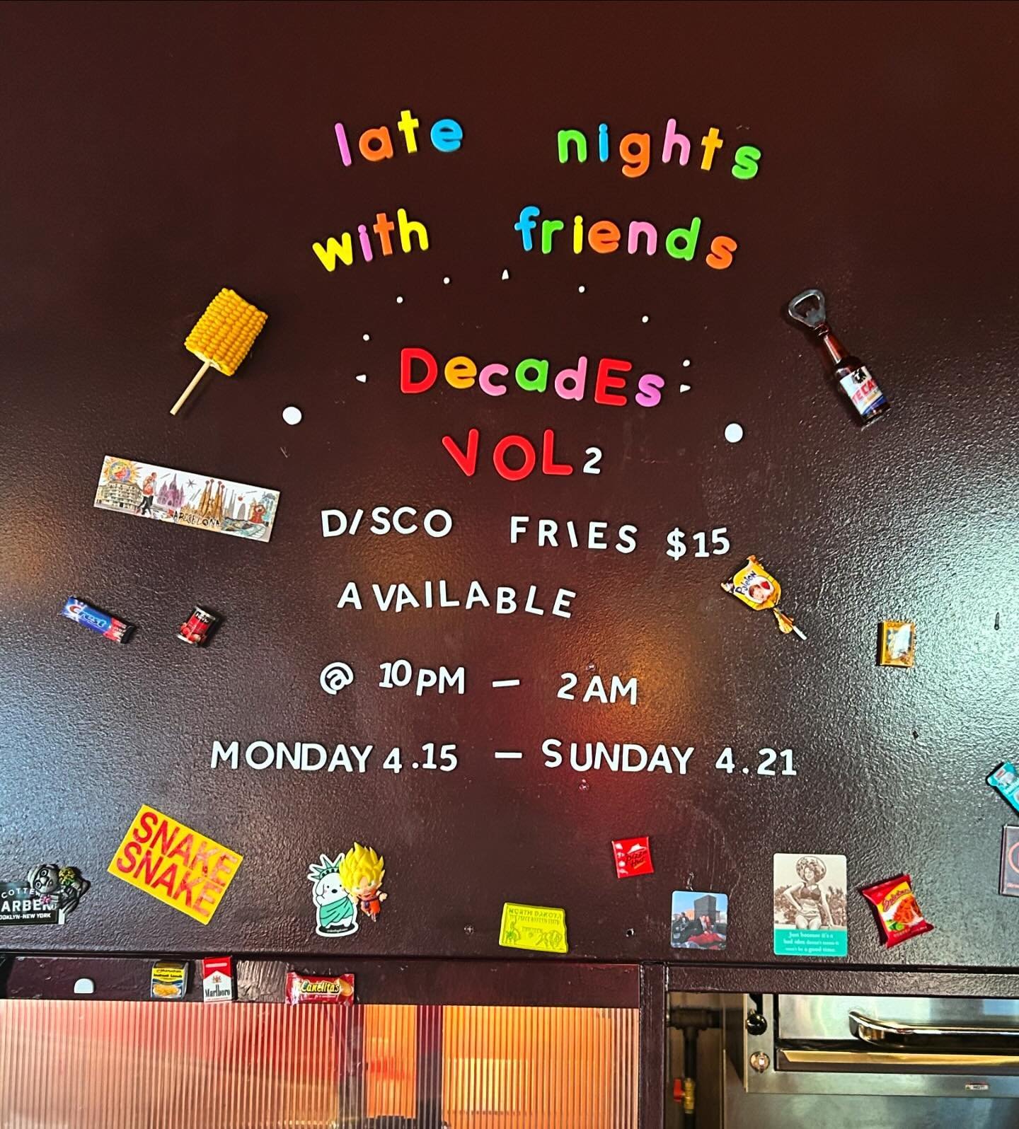 LATE NIGHTS WITH FRIENDS VOL 2 @decades.pizza 

#ridgewood #nyc #popups #discofries