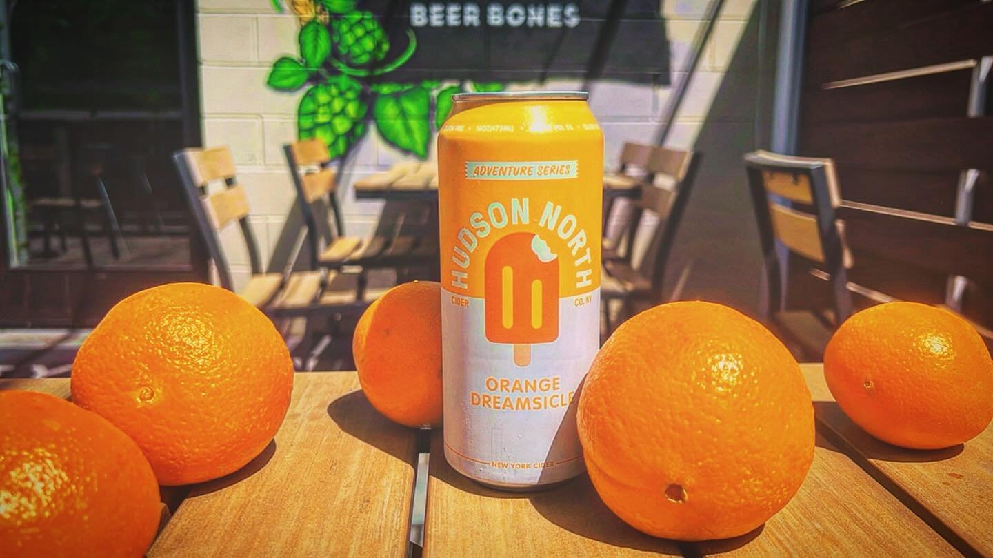.
🍊Anyone else nostalgic when they think of a creamsicle on the patio? 

🍻&bull;Now serving all your Spring and Summertime favorites out on our patio. 
.
.
.
.
.
.
.
.
.
.
.
.
.

#beerbones #beerbonestaproom #taproom #craftbeer #craftbeerbar #newto