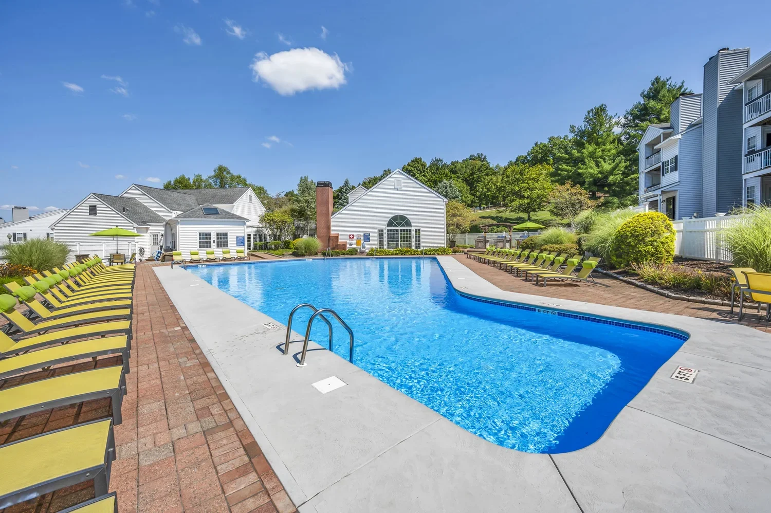 Modern Apartment Living: Northwoods Amenities Spotlight