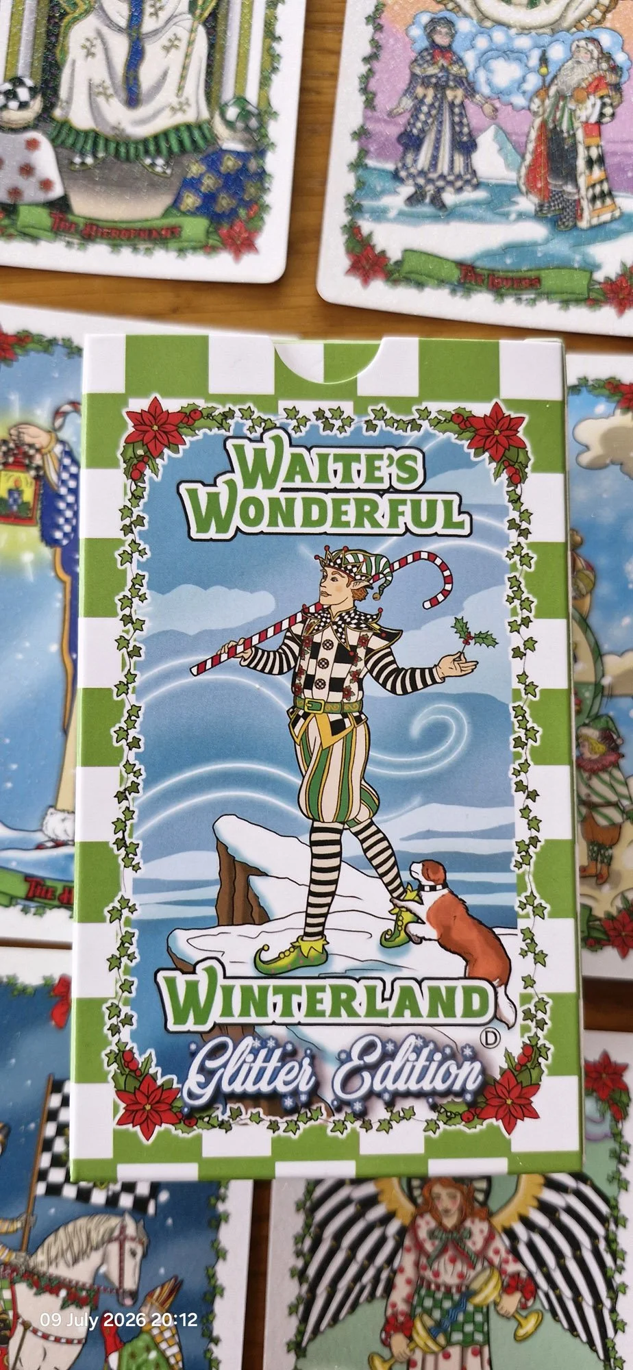 winter-waite-winterland-tarot-glitter-ivy.jpg