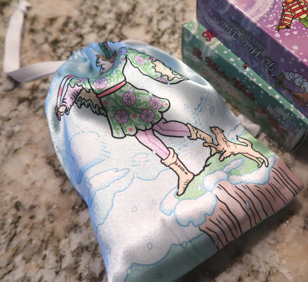 tarot-fool-winter-pouch-redux.jpg