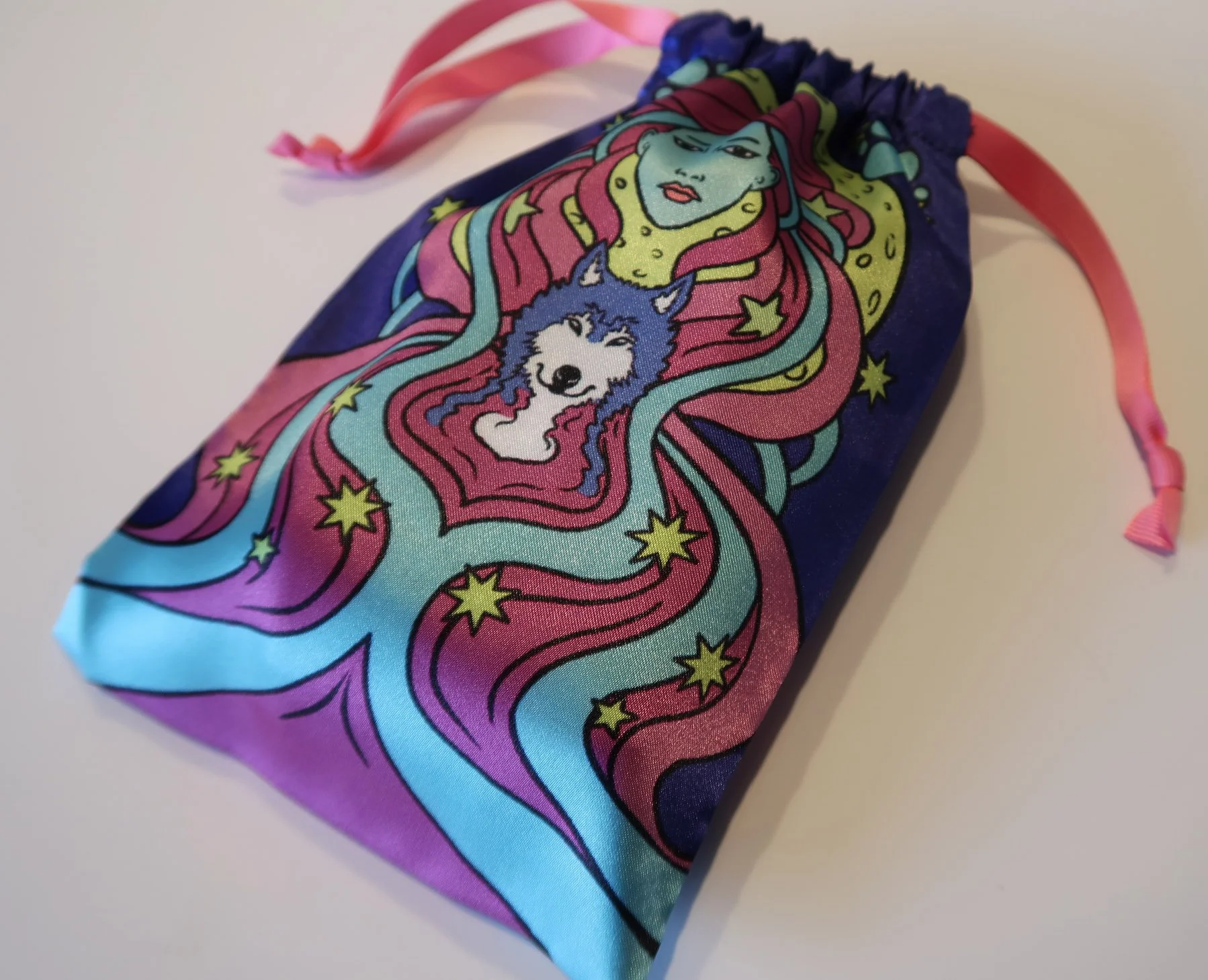 moon-groovy-pouch-tarot.jpg