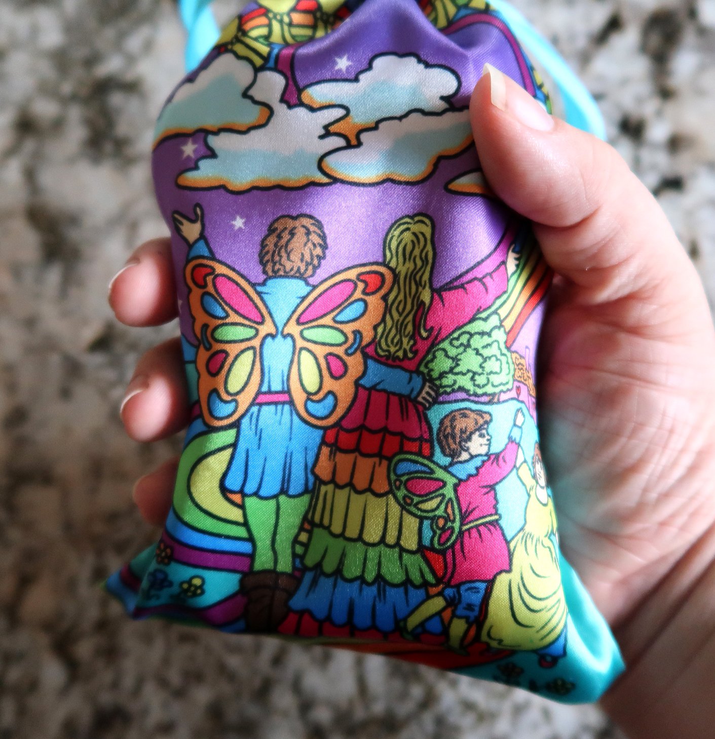 ten-cups-spring-tarot-pouch.jpg
