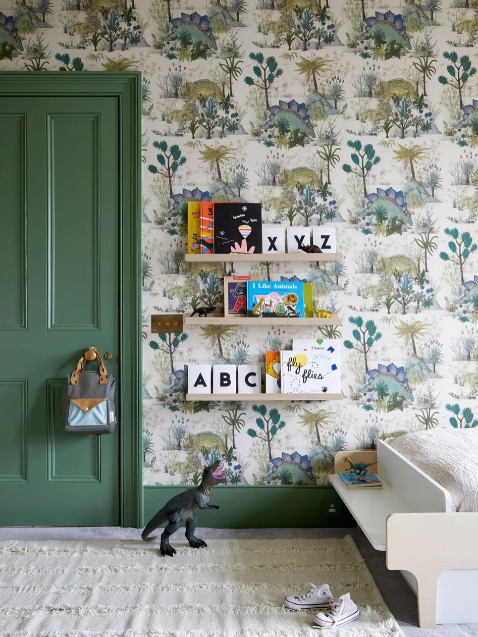 WALLPAPER in children&rsquo;s rooms is often treated as a finishing touch. In reality, it should be one of the first decisions you make.
It sets the tone for everything that follows, colour palette, joinery design, fabrics, even how the room is used 
