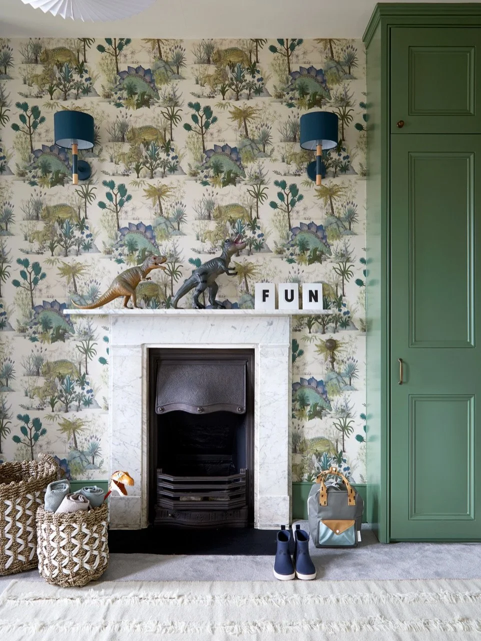 This room is giving sleepy, end-of-day energy.
Kids fast asleep, properly tucked in&hellip; not &ldquo;five more minutes&rdquo;, no footsteps back on the stairs, no one last story request.
Yeah right !!! 
Routines is everything but as the little cher