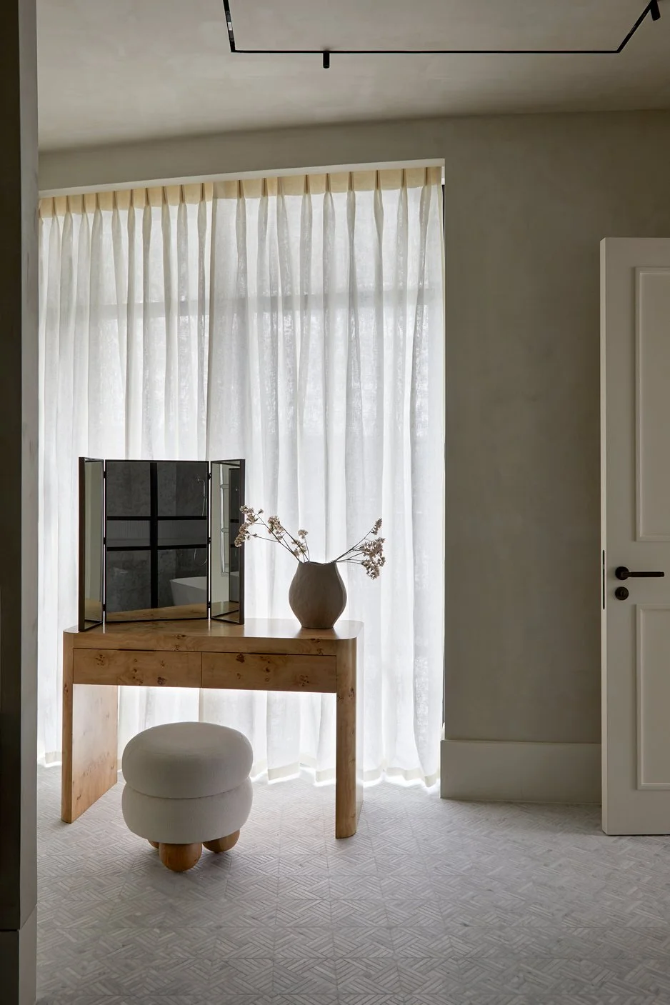 Primary bathroom at The Whiteley London