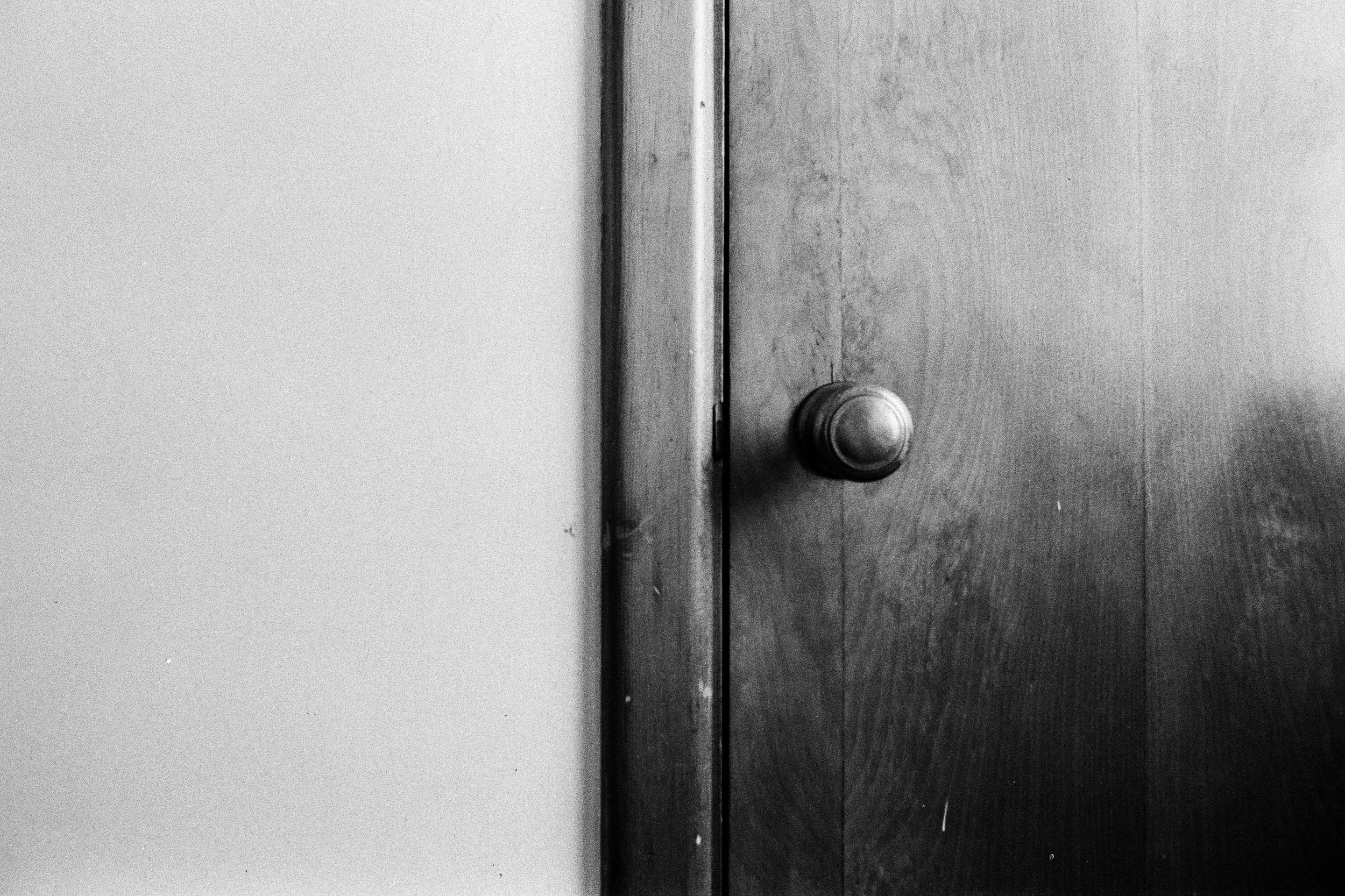 DOOR KNOB