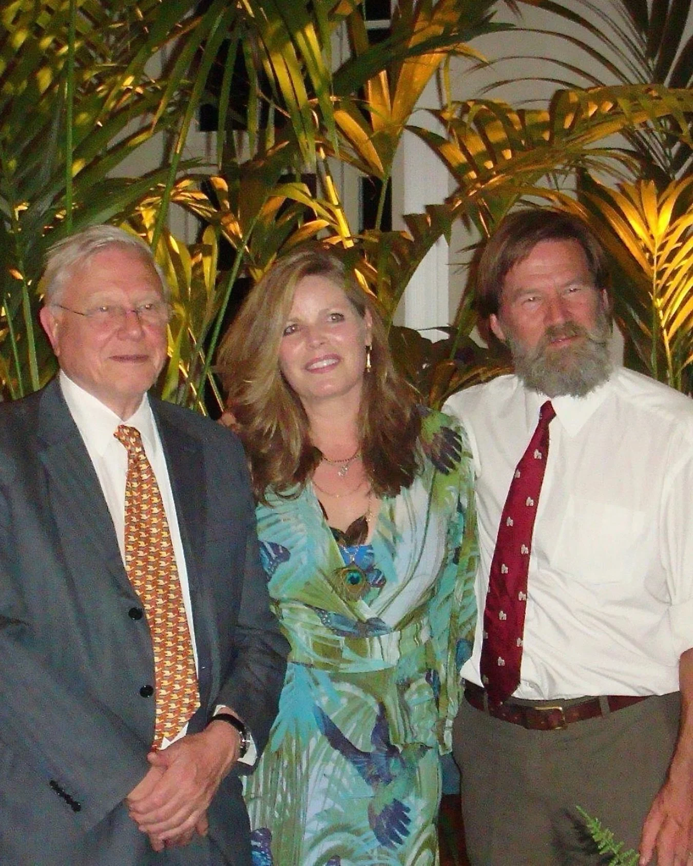 Throwback to an unforgettable evening with @davidattenborough in aid of The Gorilla Foundation. 

Happy 100th birthday to a true national treasure and lifelong champion for the natural world. 

This was the evening when we were treated to Sir David&r