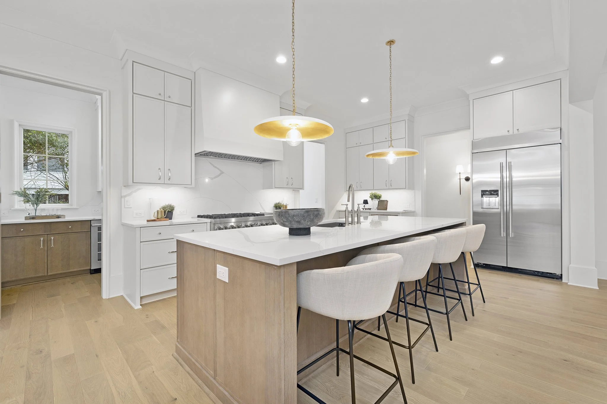 1239 Paddock Kitchen 1.jpg