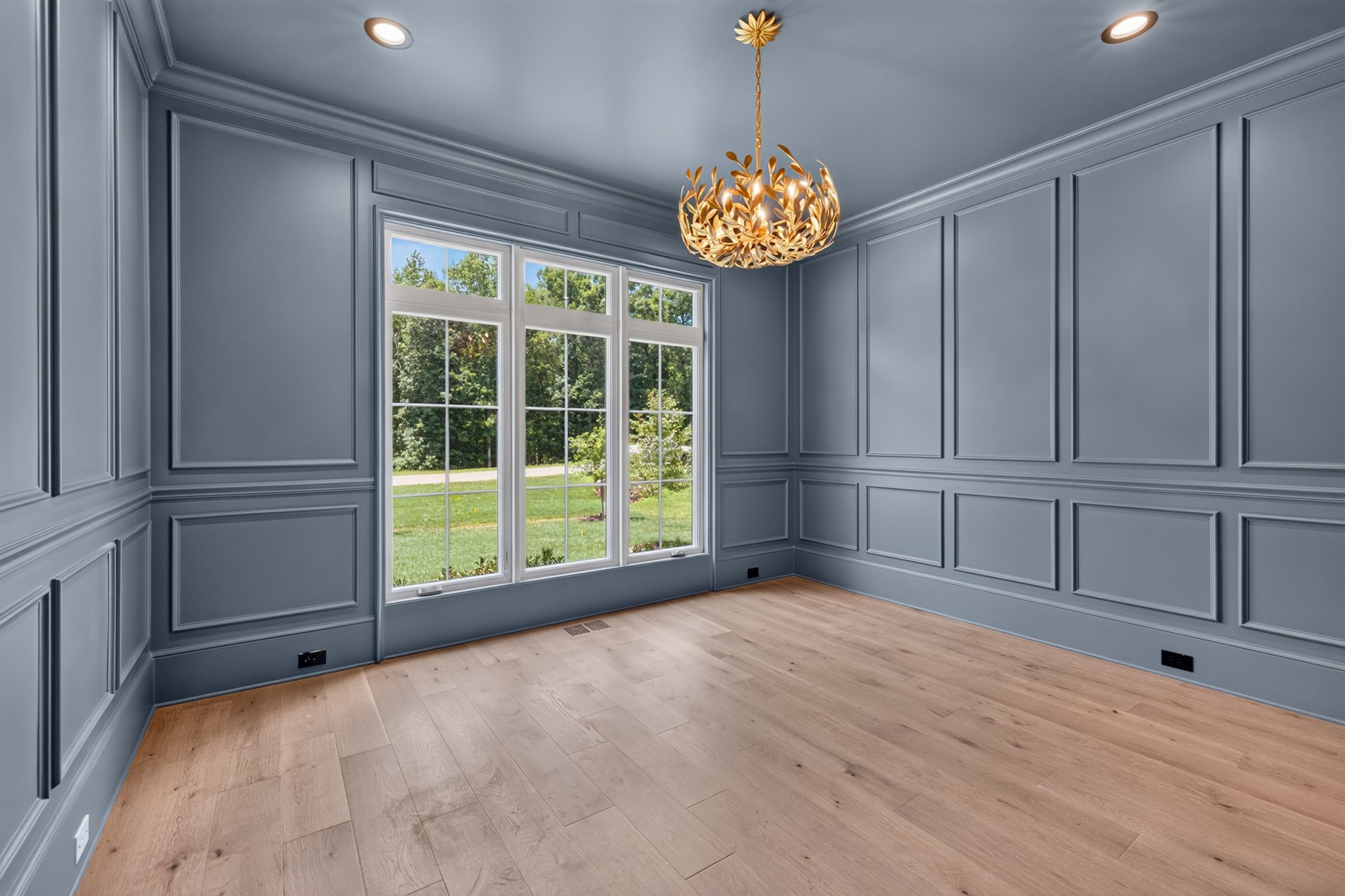 16809 Grande Vineyards Office.jpg