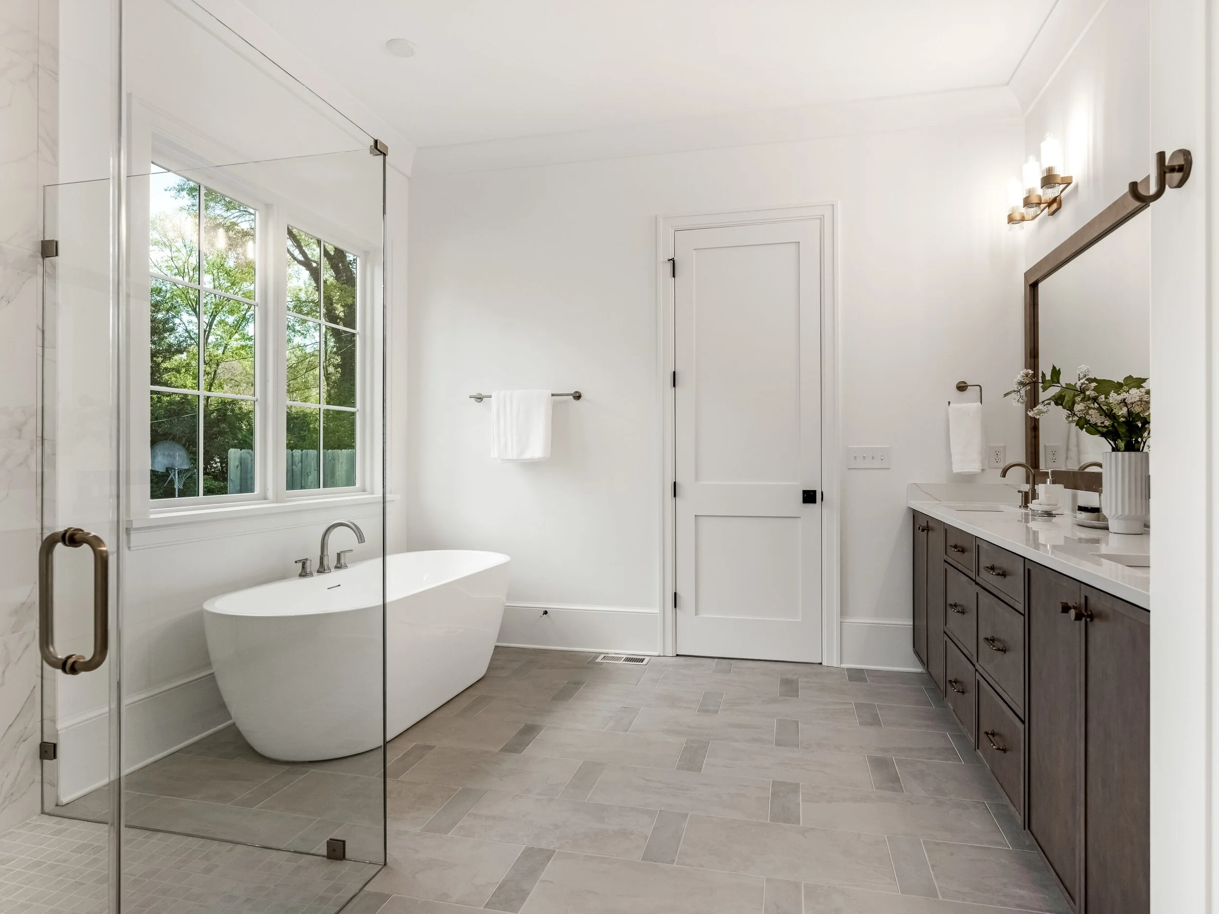 1511 Cavendish Bath 3.jpg