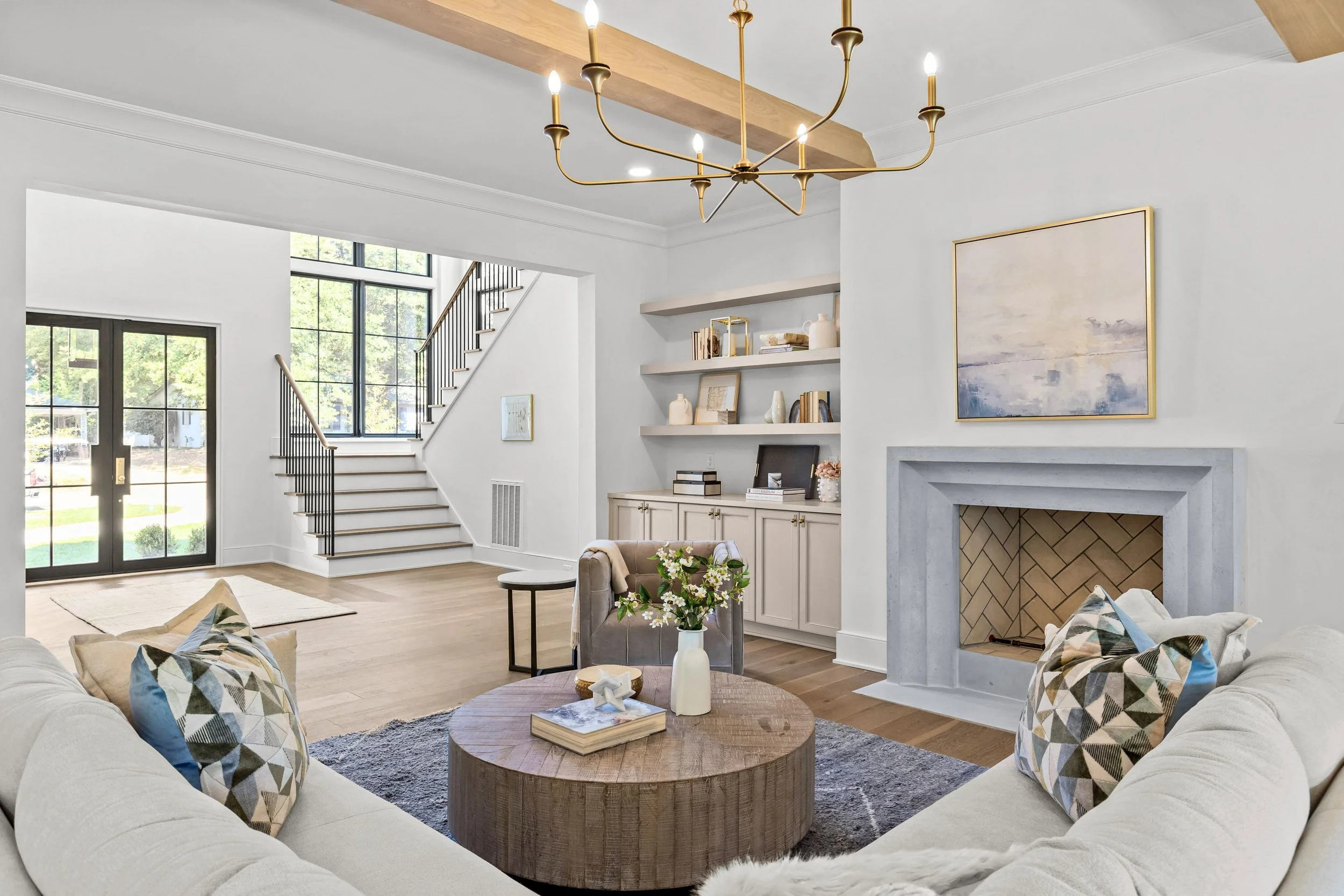 1321 Ferncliff Living 2.jpg