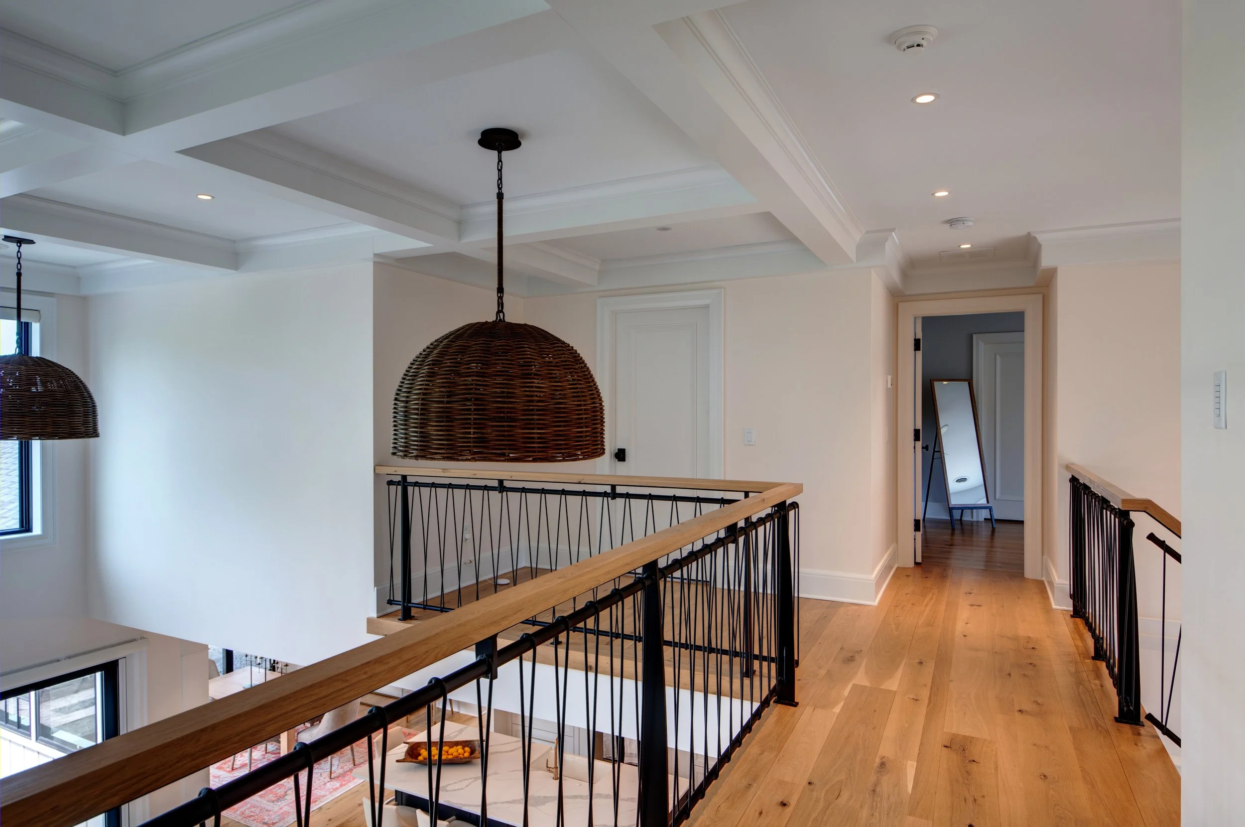 Upper Level Hallway 1b.jpg