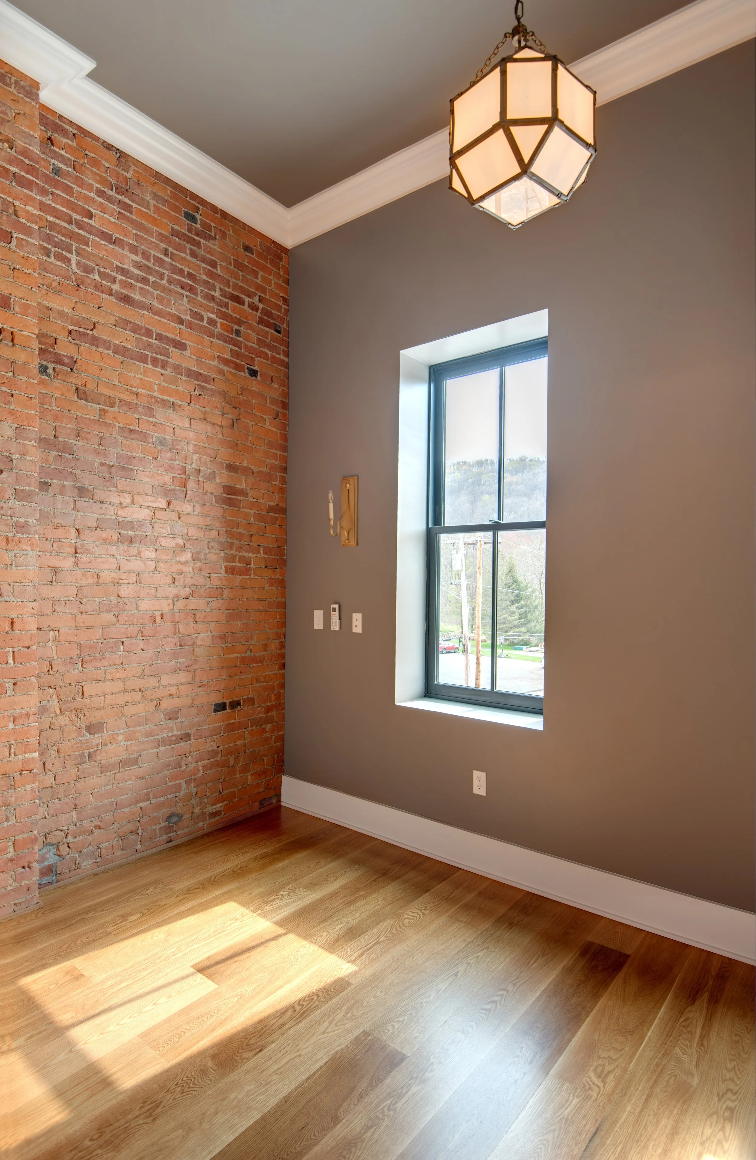 03 Brick wall.jpg