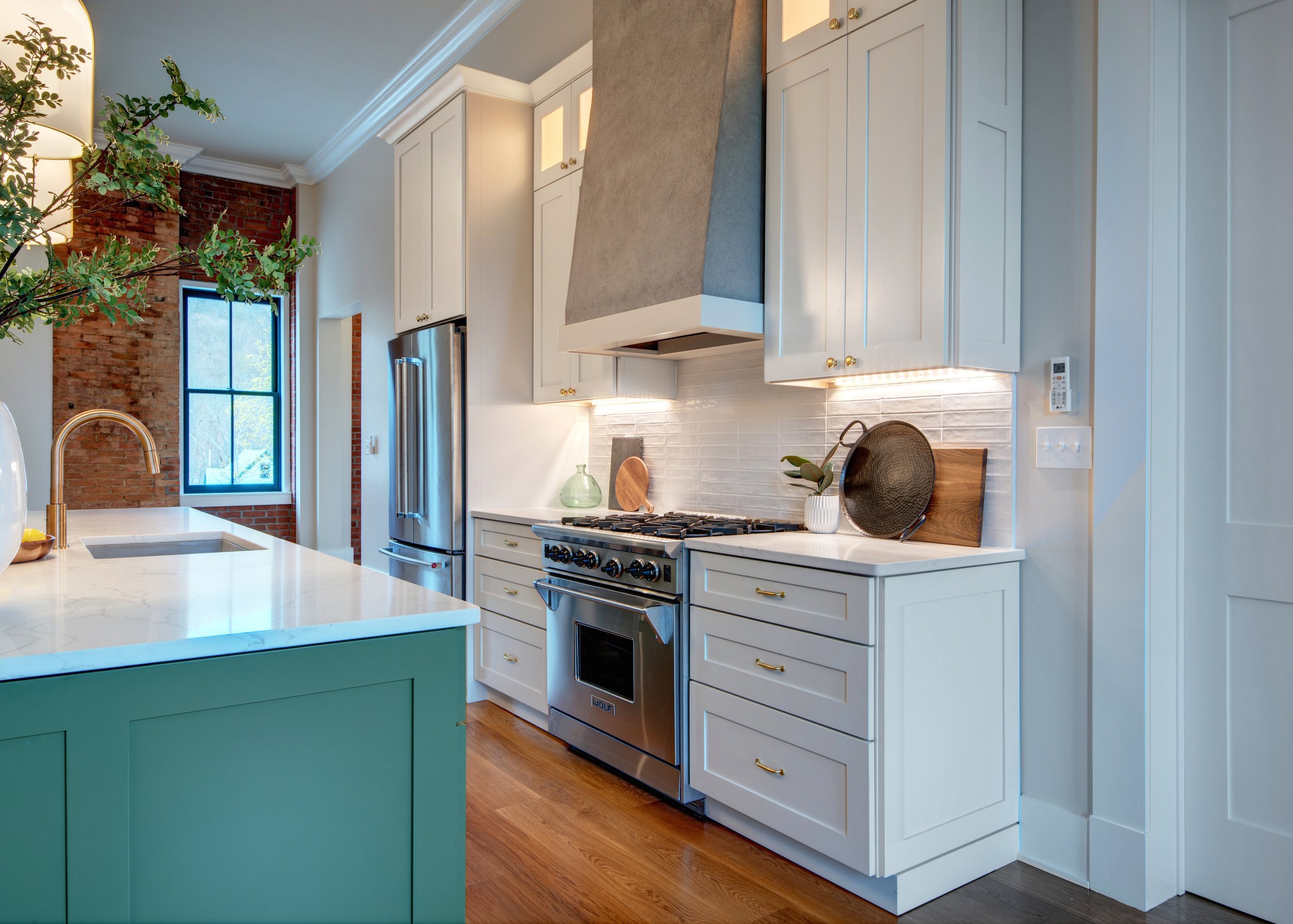 09  Kitchen 5.jpg