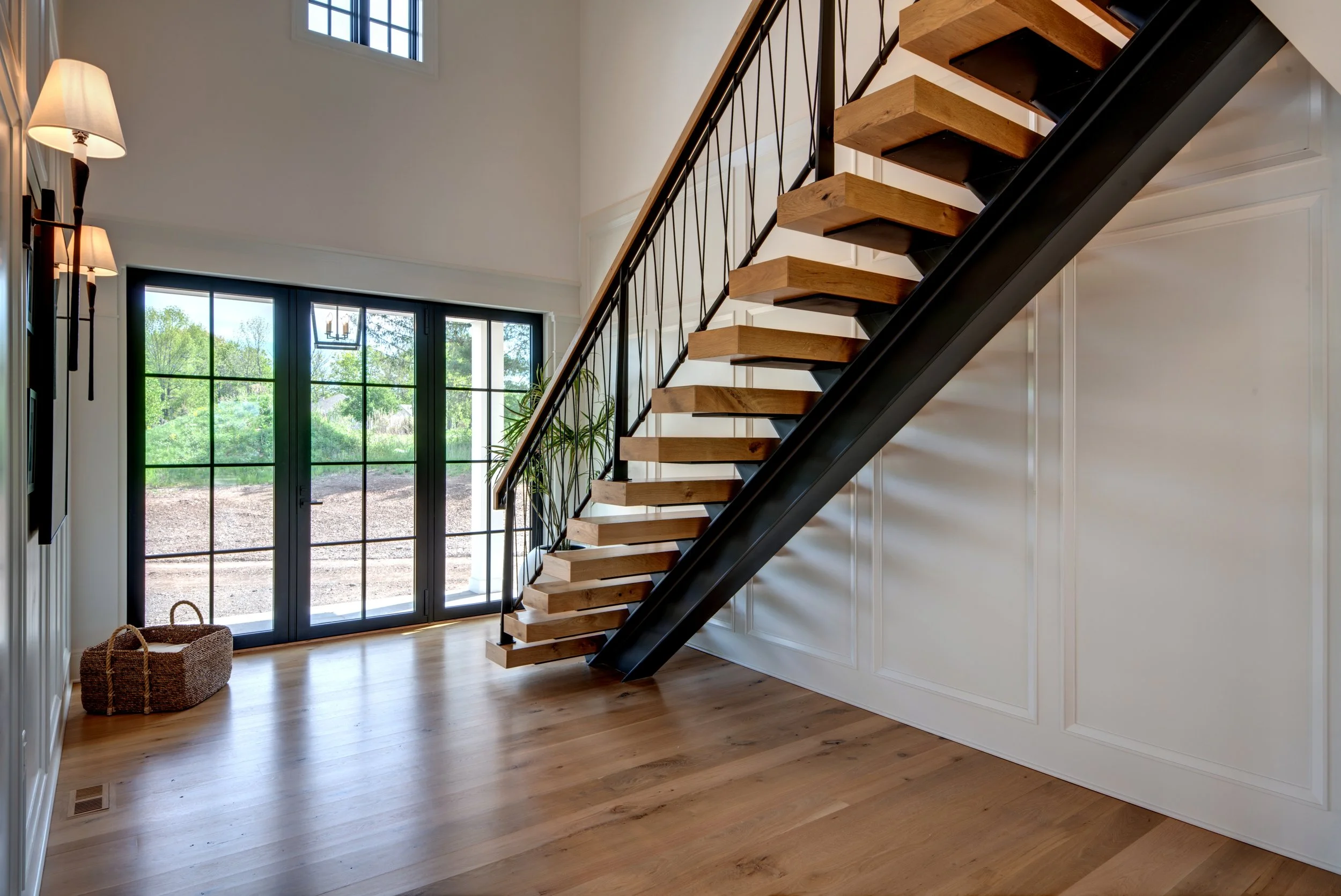 Foyer 2.jpg