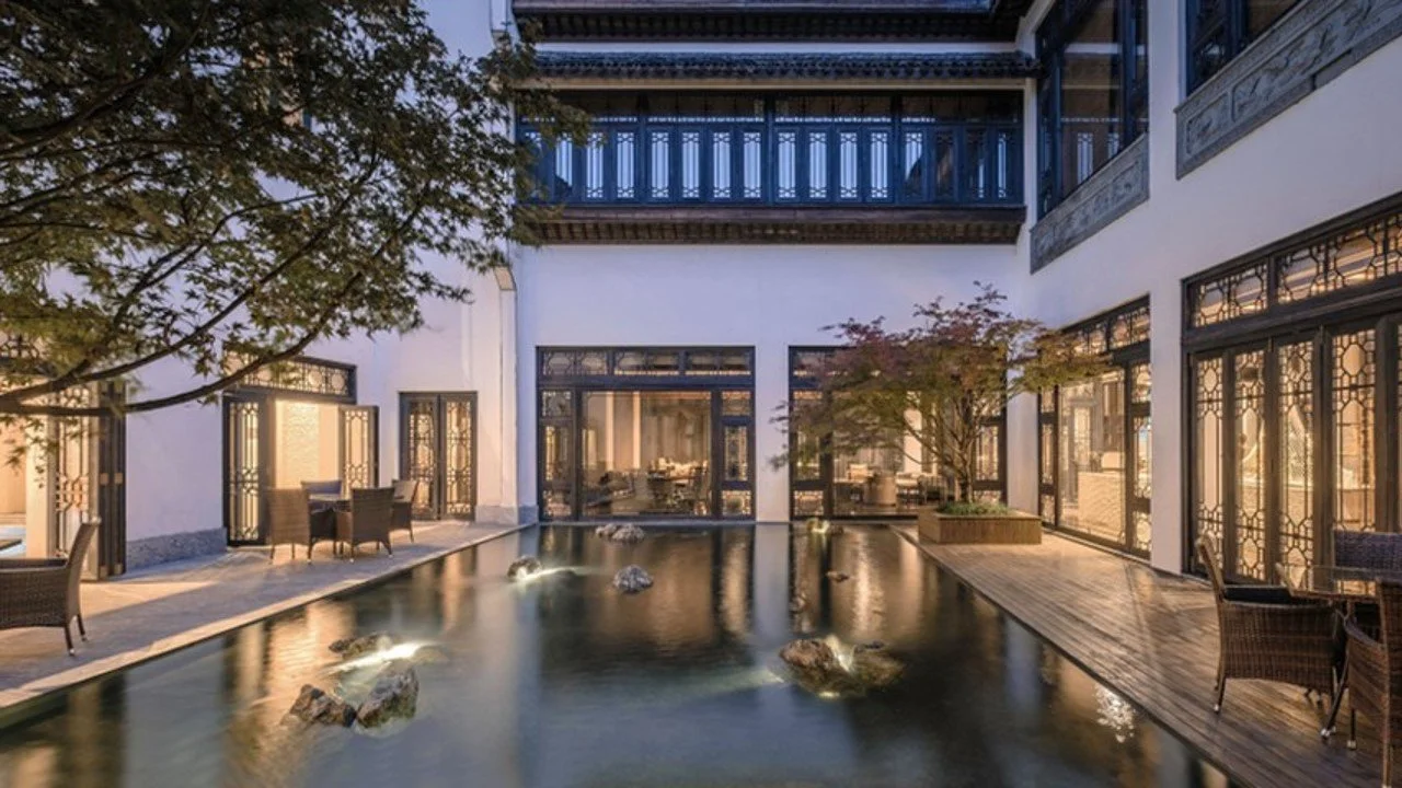 Primus Resort Courtyard.jpg
