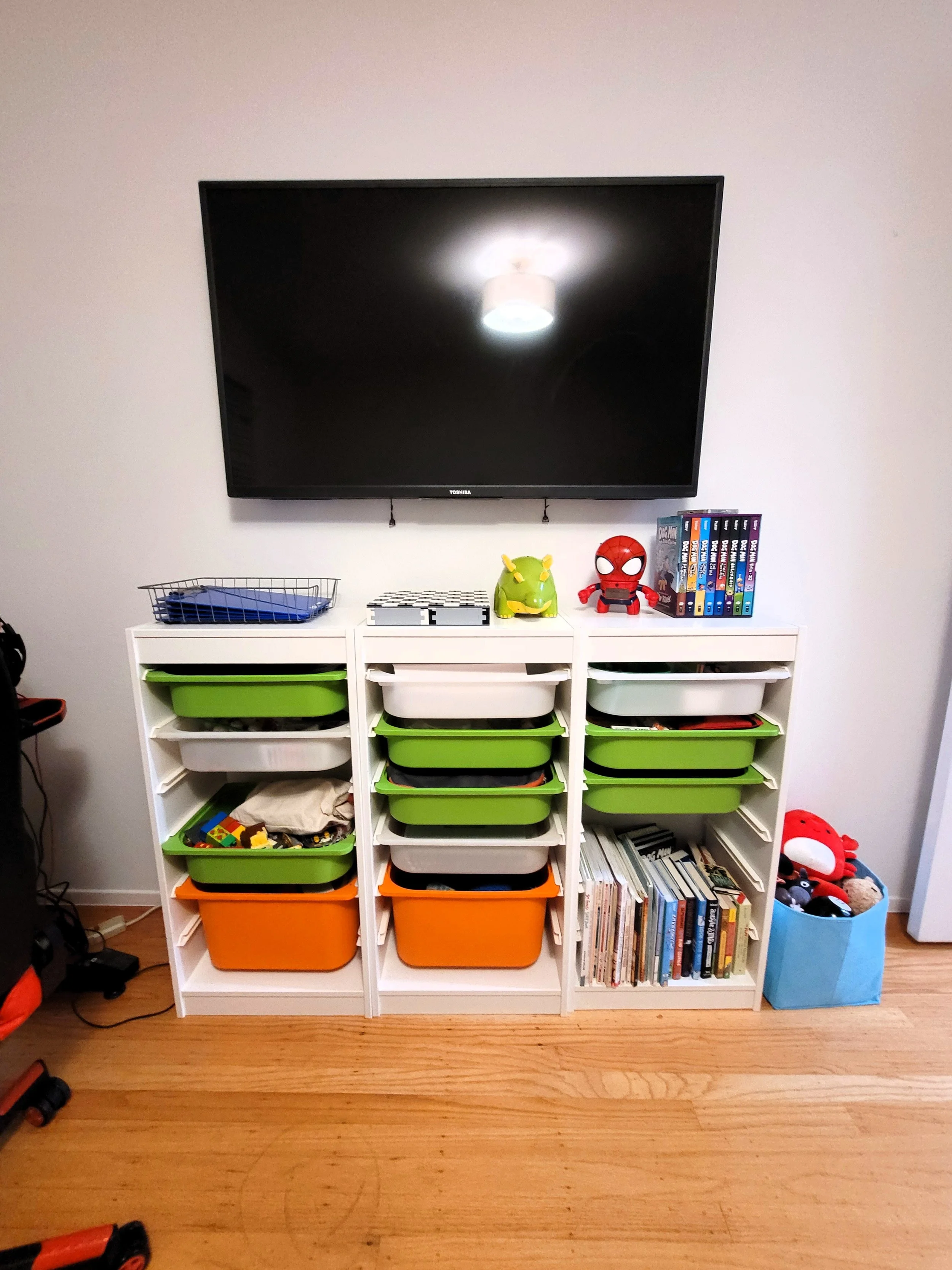 kids_room_organizing 1.jpg