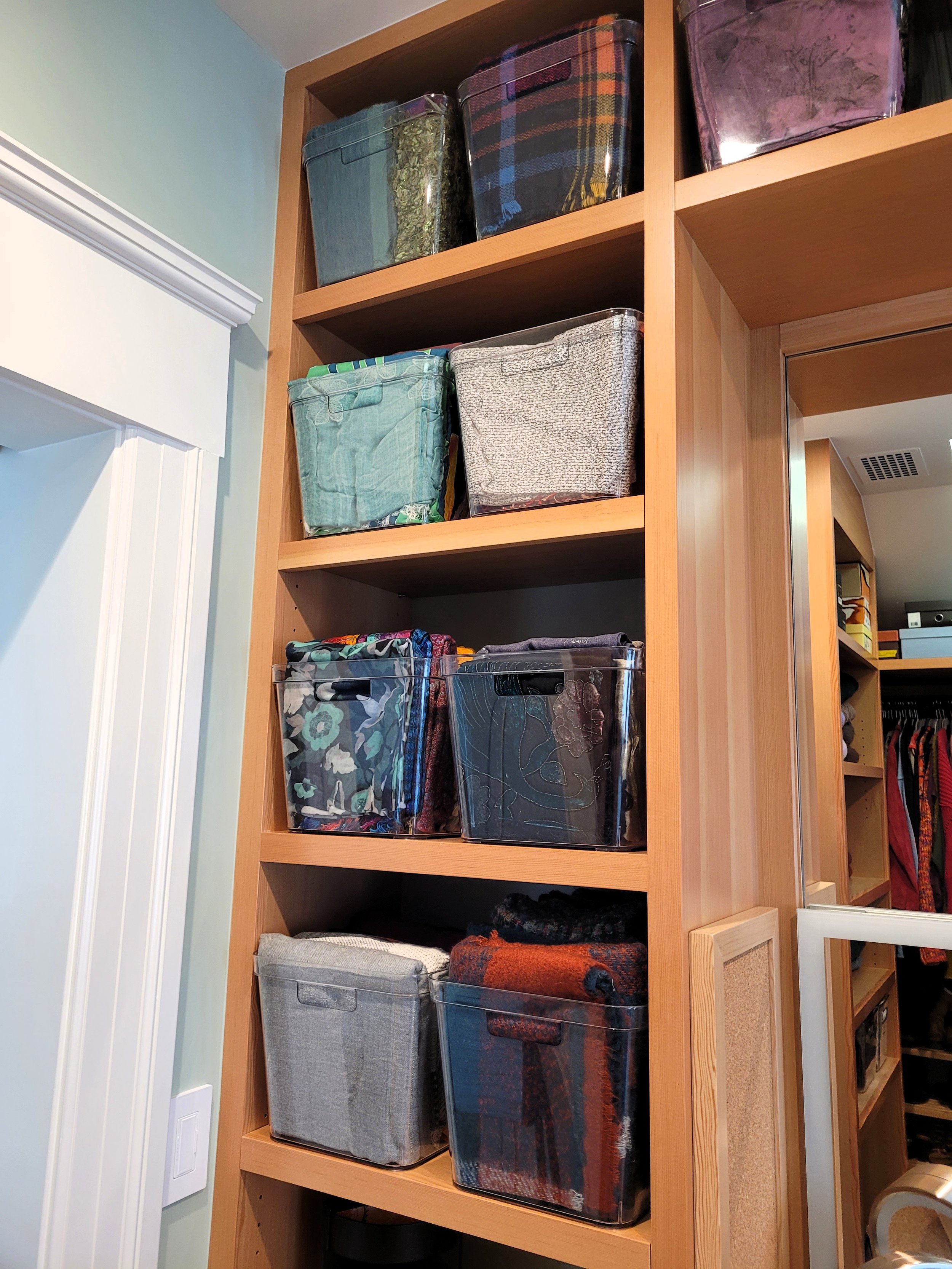 GIrl-With_A_Truck_Wardrobe_Oakland 3.jpg