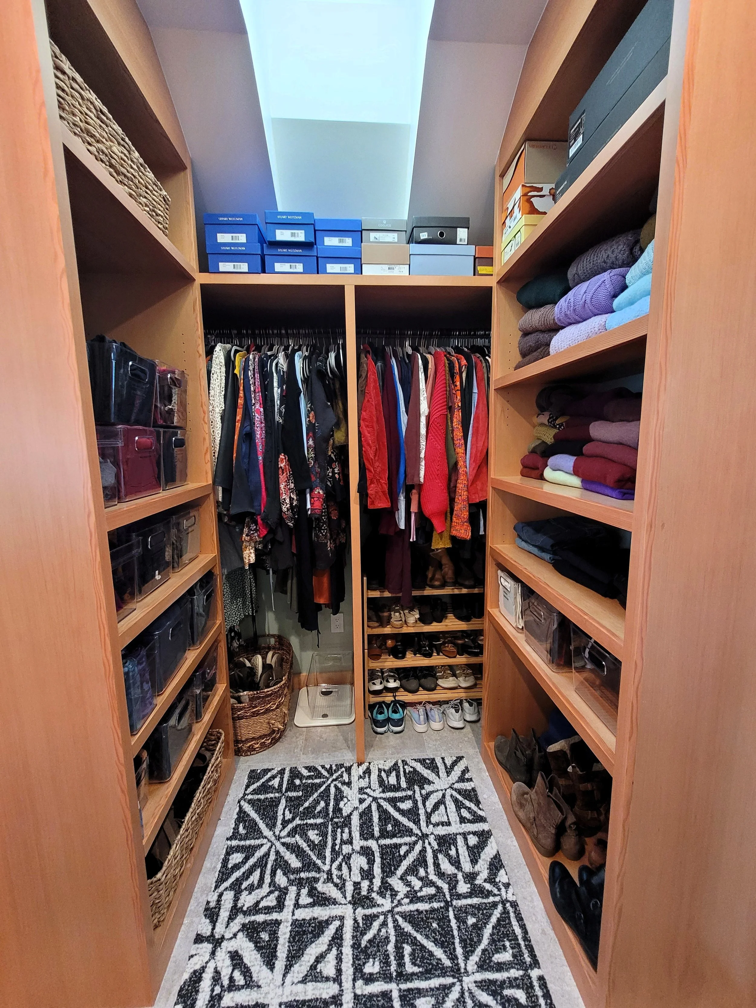 GIrl-With_A_Truck_Wardrobe_Oakland 2.jpg