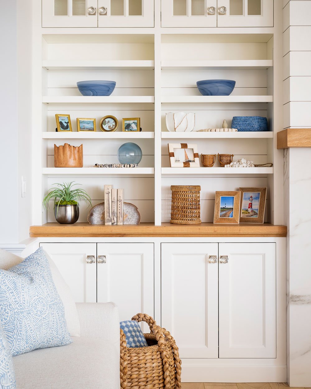 Living-Room-Decor-Shelves.jpg