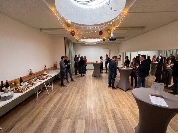Salle Claudia aménagée pour un anniversaire chez Foound à Genève
