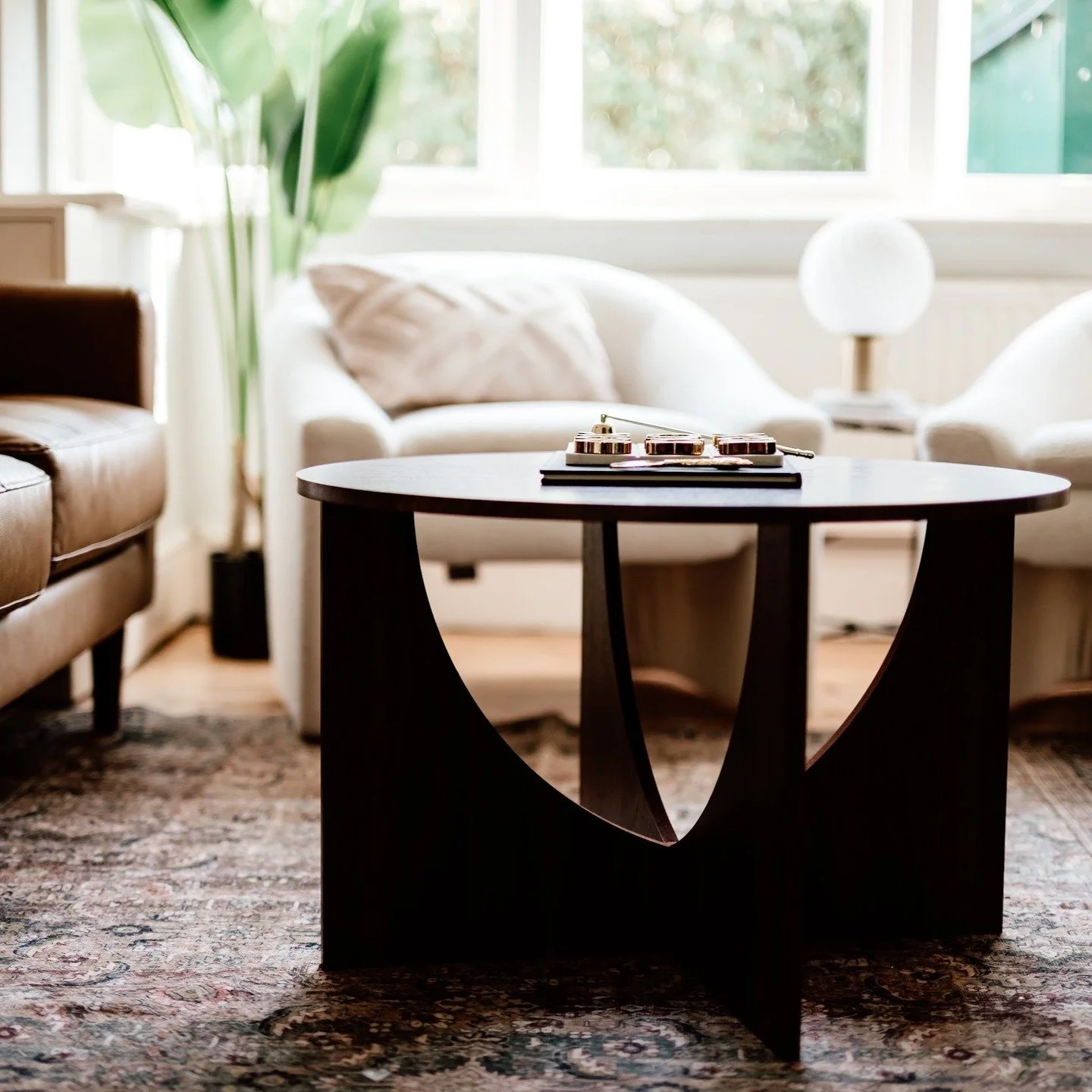 In today&rsquo;s property market, your first viewing doesn&rsquo;t happen at the front door.
It happens online - in a split second - when a buyer scrolls through listings and stops on that one image that makes them pause.
That&rsquo;s your hero image