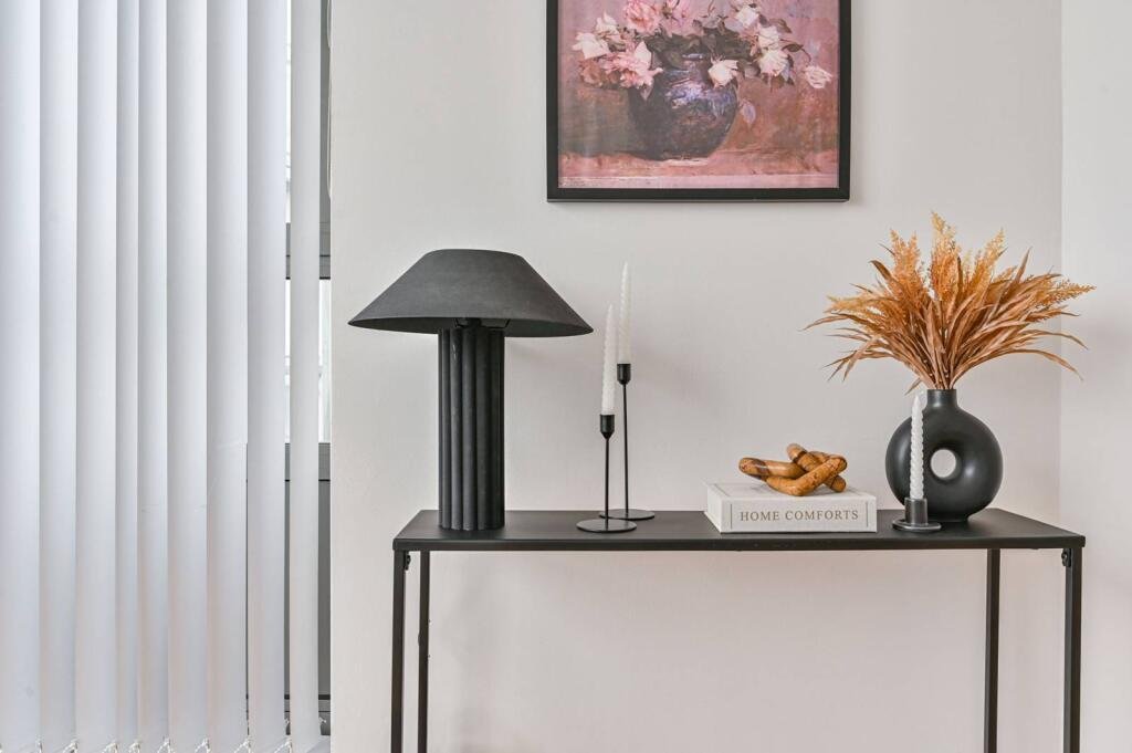 staged space in flat for sale, uk.JPG