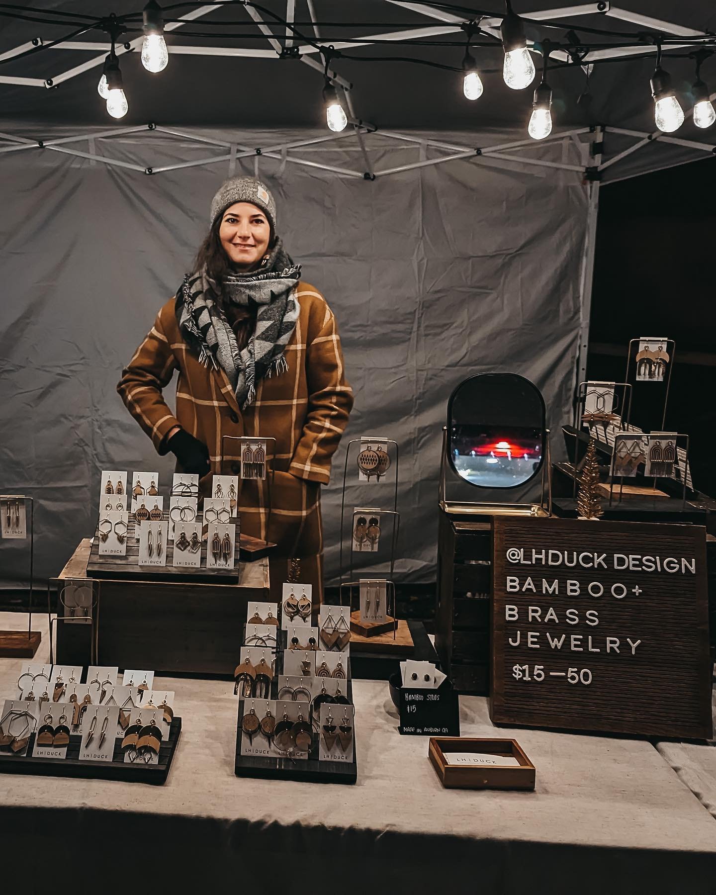 Thank you for making @oldtownauburn Christmas a success! 🎄🎁 

And thank you @nterry for getting a photo&hellip;.especially since I never do 🫣

#shopplacer #exploreauburnca #makermade