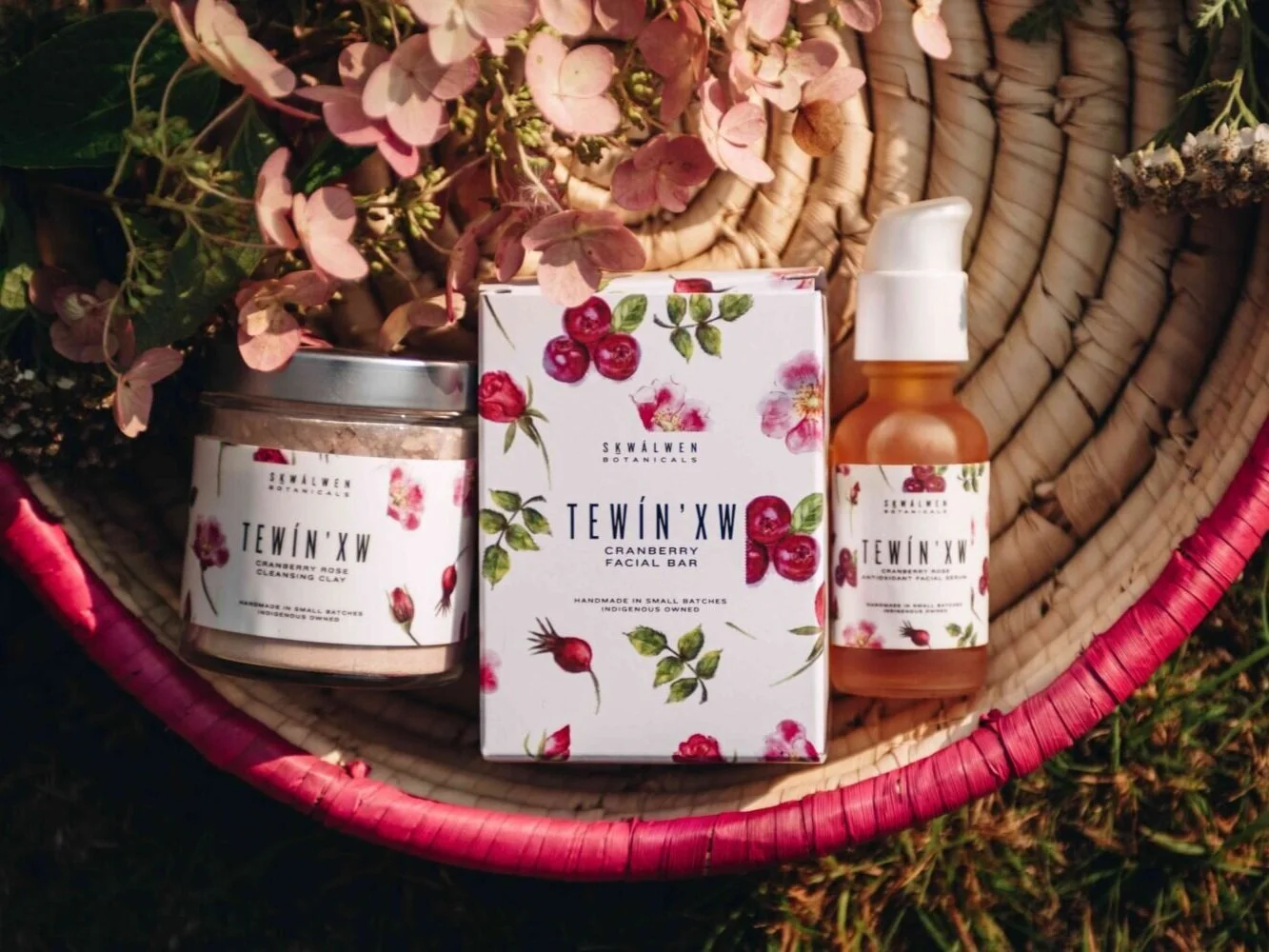 Image courtesy of Sḵwálwen Botanicals