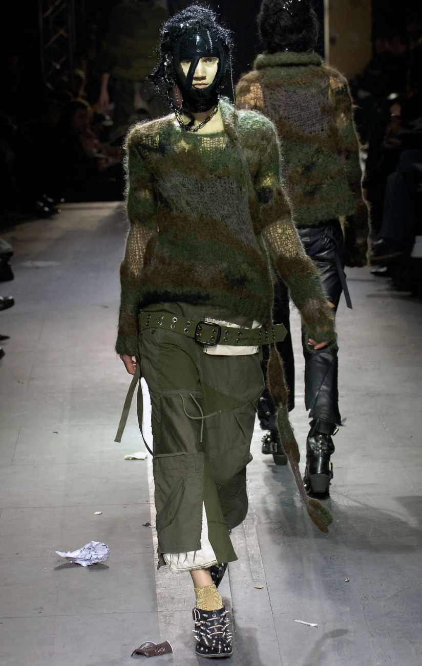 Junya 06 runway.png
