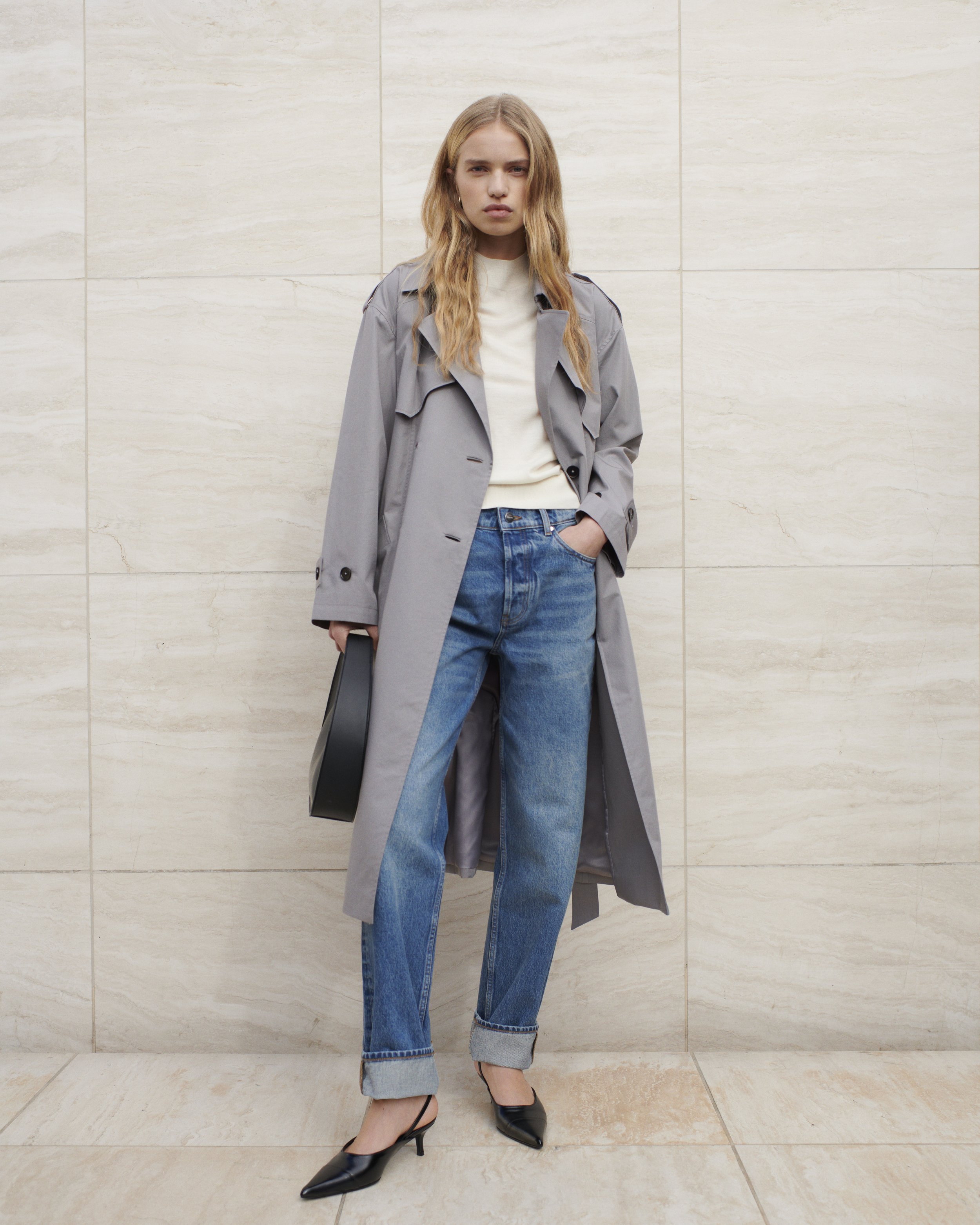 AB_SP23_EDITORIAL_LOOK02_0028.jpg