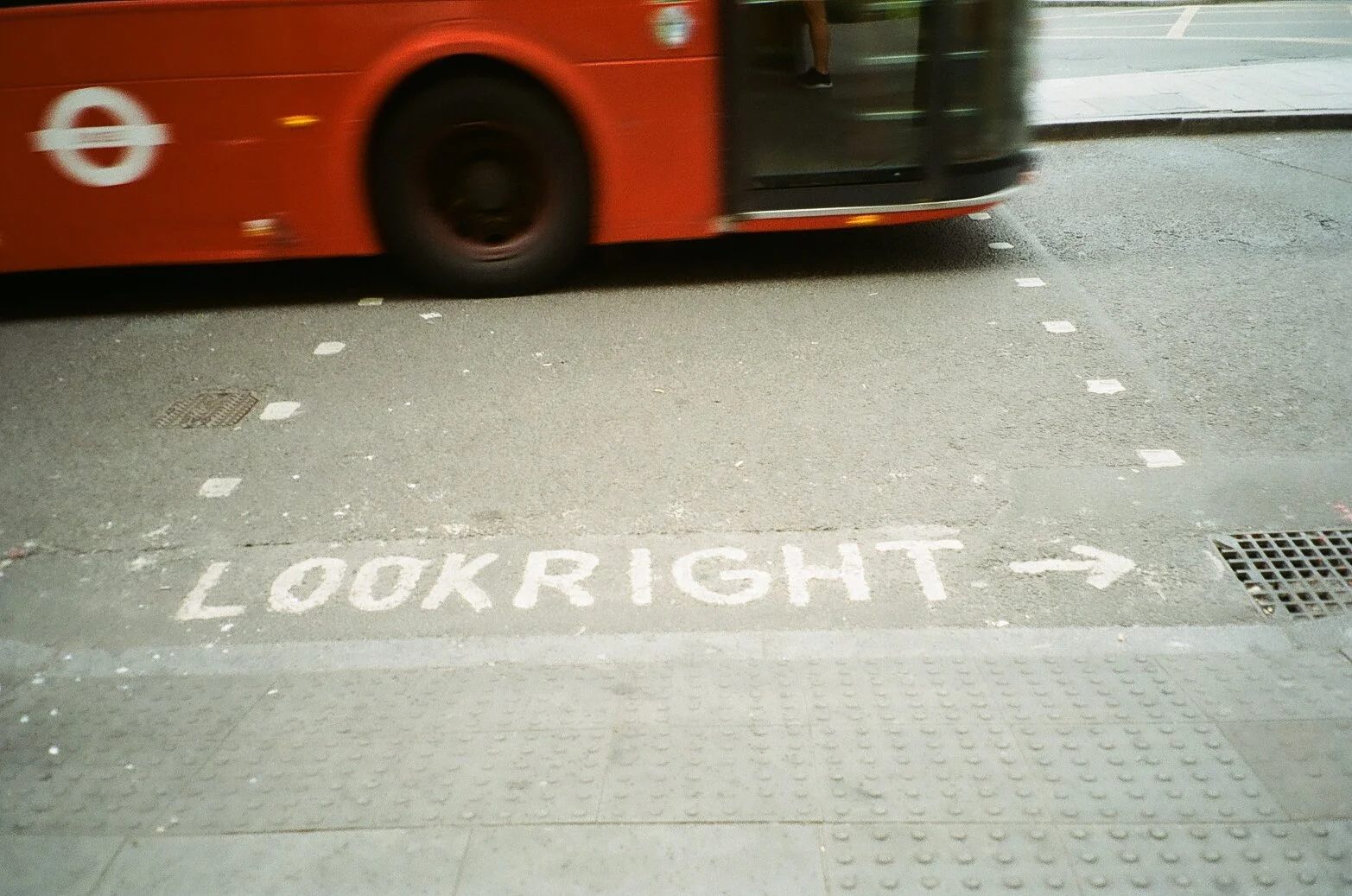 2_000231810015 copy.jpg