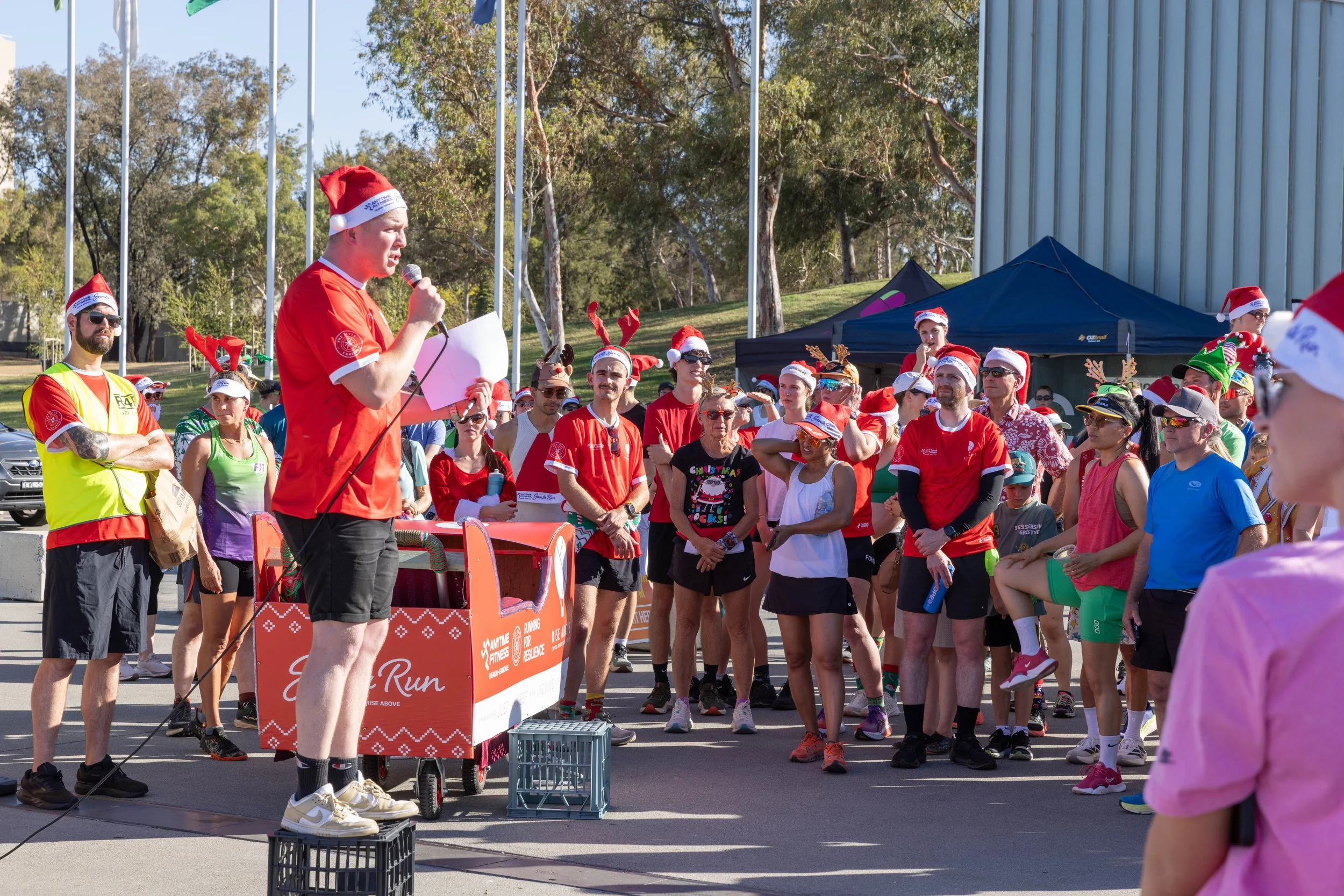 Santa Run 11.jpg