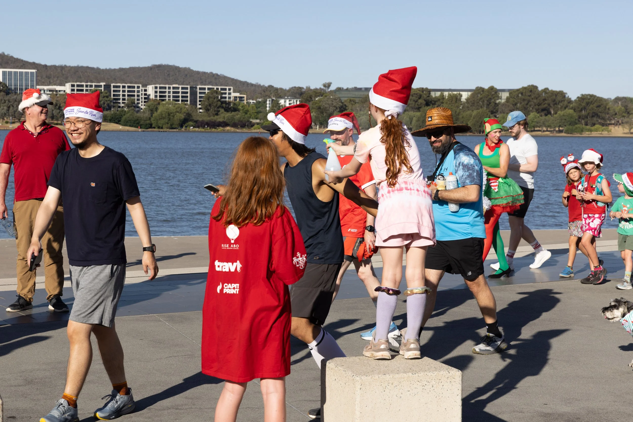 Santa Run 25.jpg