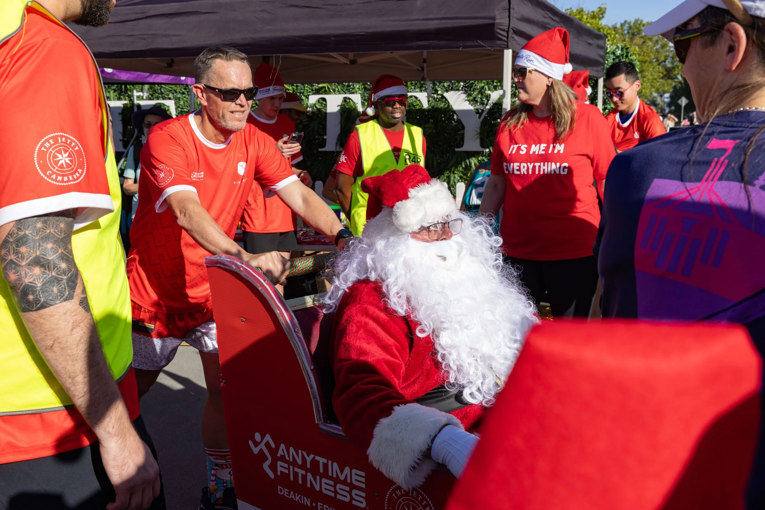 Santa Run 18.jpg