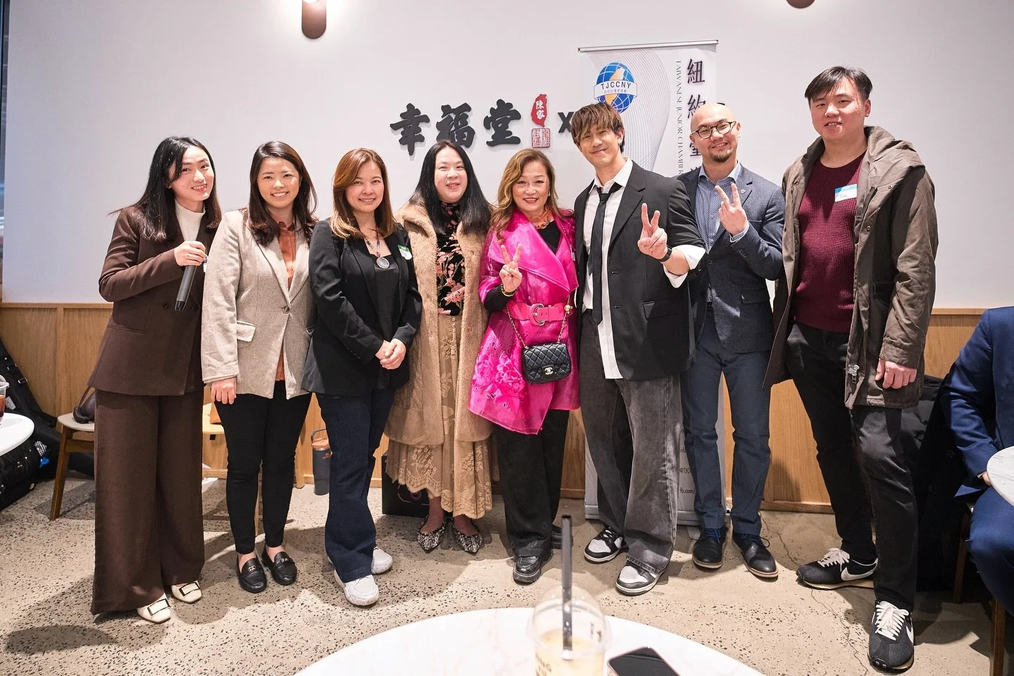 🌐
Grateful for all the featured guests and attendees to join our industry mixer！
More pics coming soon
📸 @enzoferrarifx60