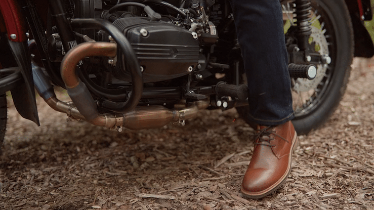 Johnston & Murphy  is an American footwear and clothing company based in Nashville, Tennessee