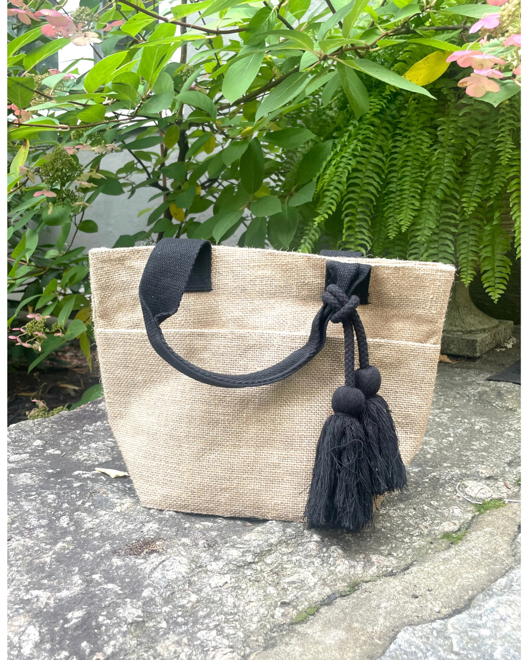 Jute Bag - handles down.png