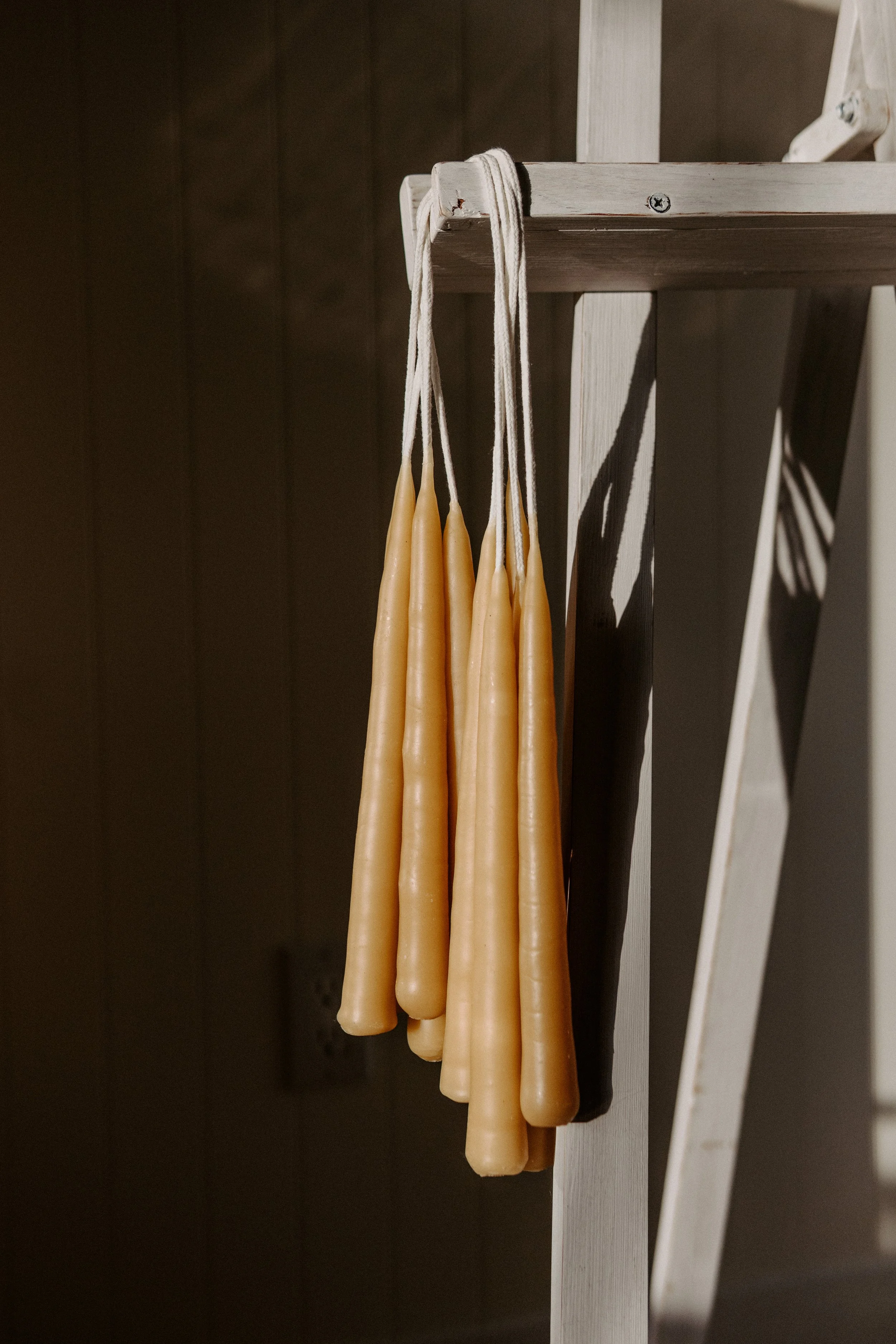 beeswaxcandle-2.jpg