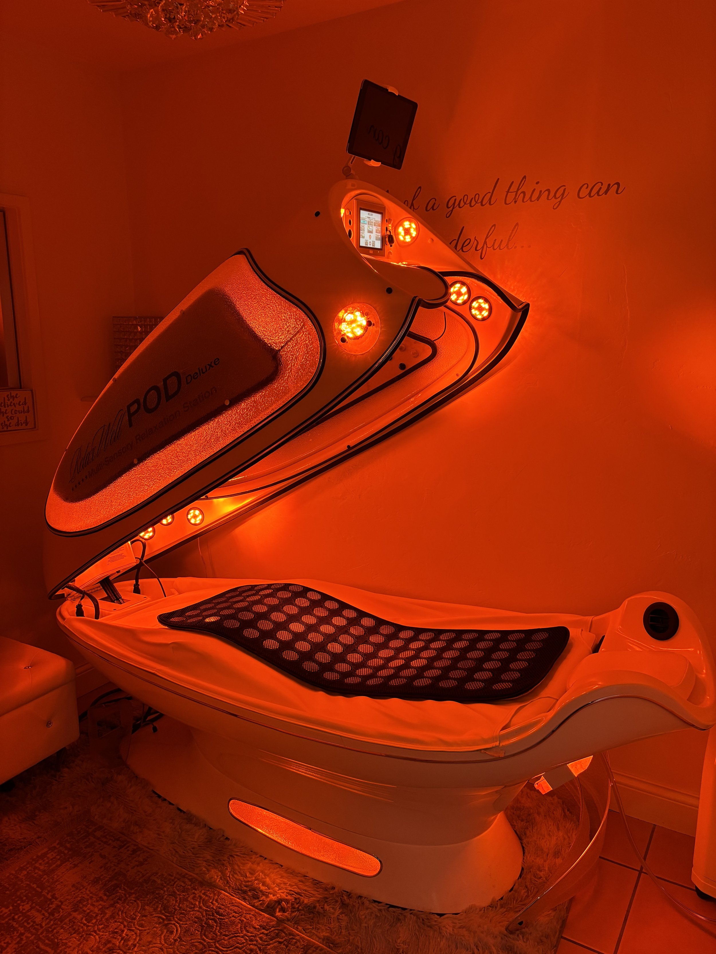 Serene Wellness & Skin Care Infrared Wellness Pod 