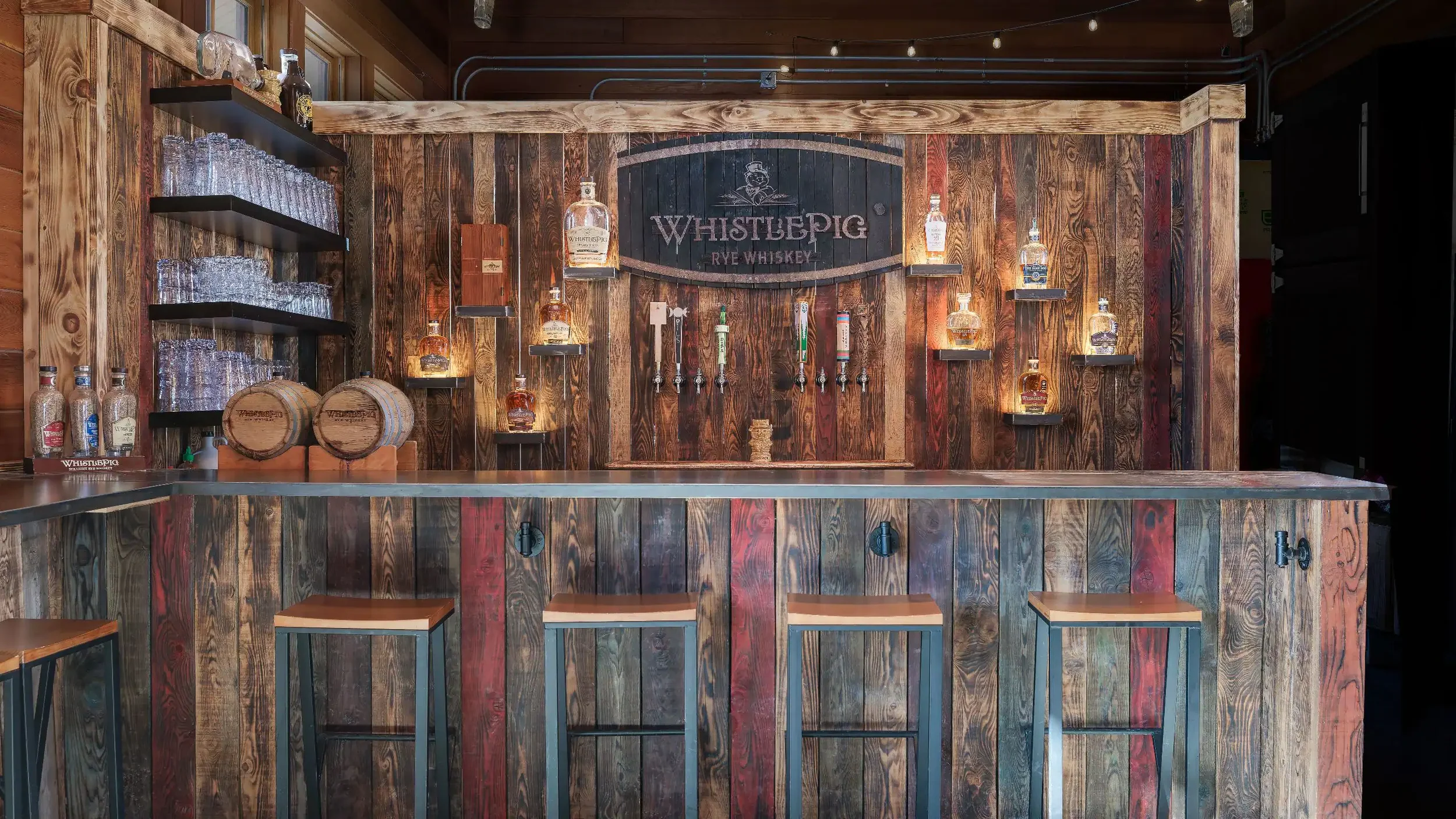 BTVDH-P0227-The-Whistlepig-Pavilion-Bar.16x9.webp