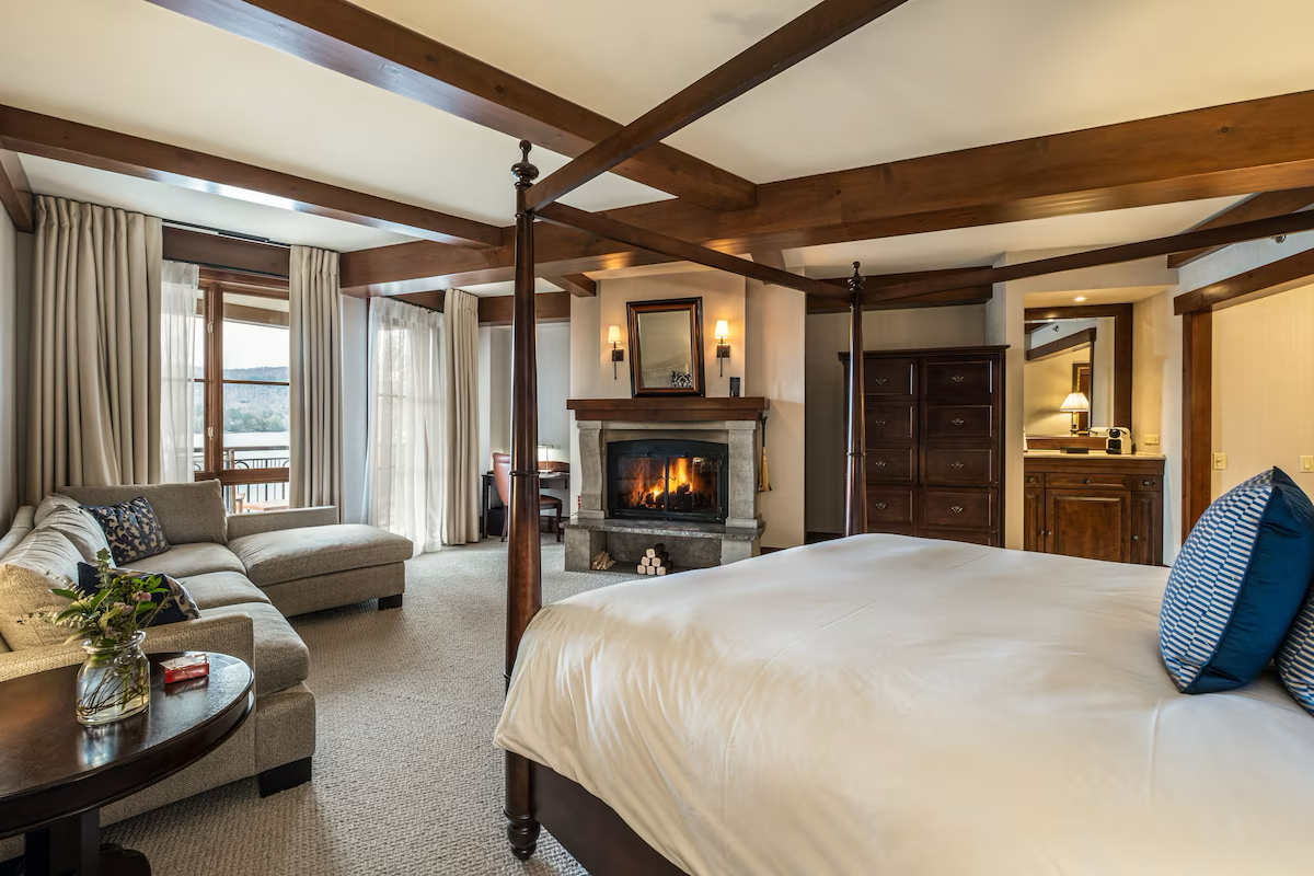 hotel quintessence fireplace.png