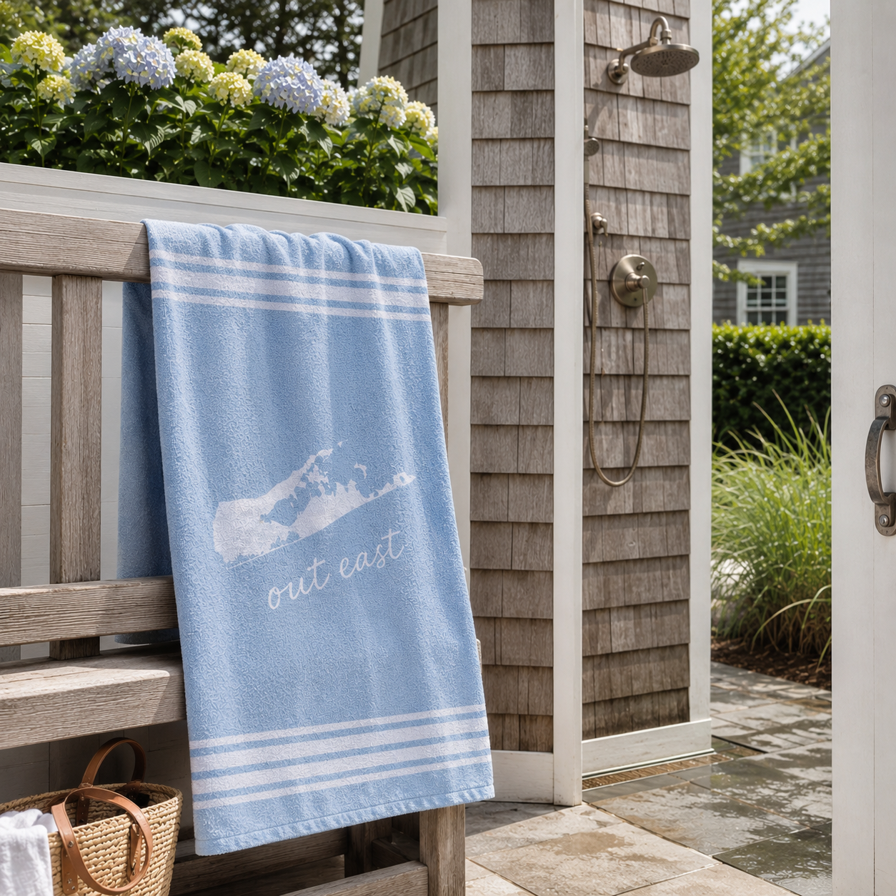 BLUE HAMPTONS TOWEL OUTDOOR SHOWER .png